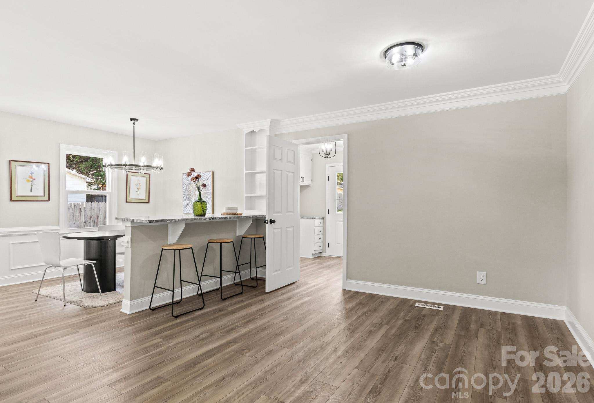 309 Catawba Circle N