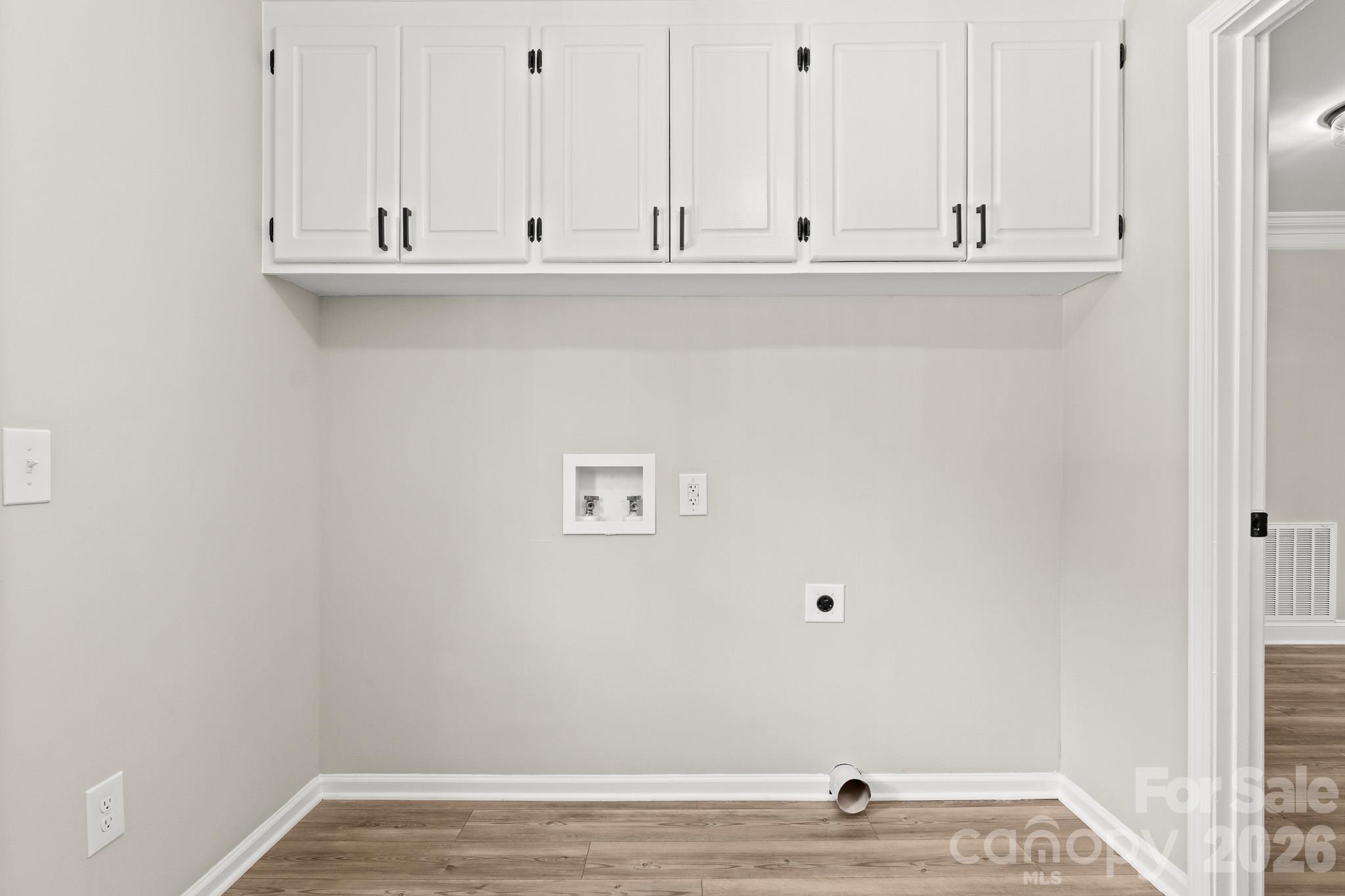 309 Catawba Circle N