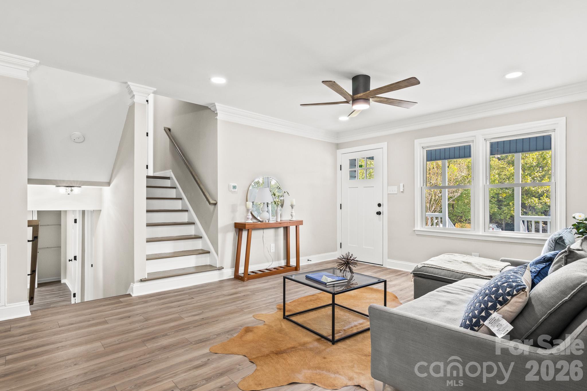 309 Catawba Circle N