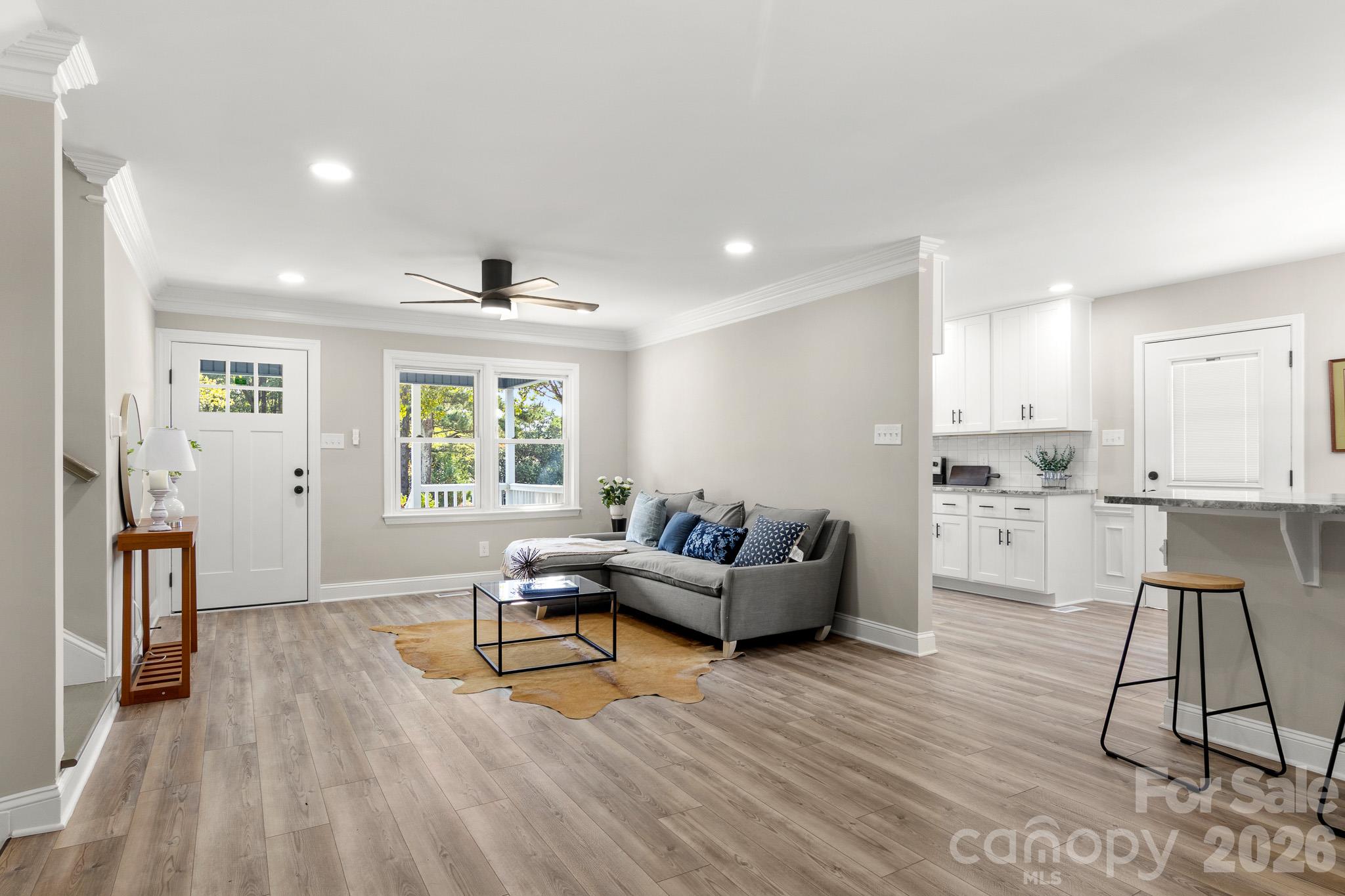 309 Catawba Circle N