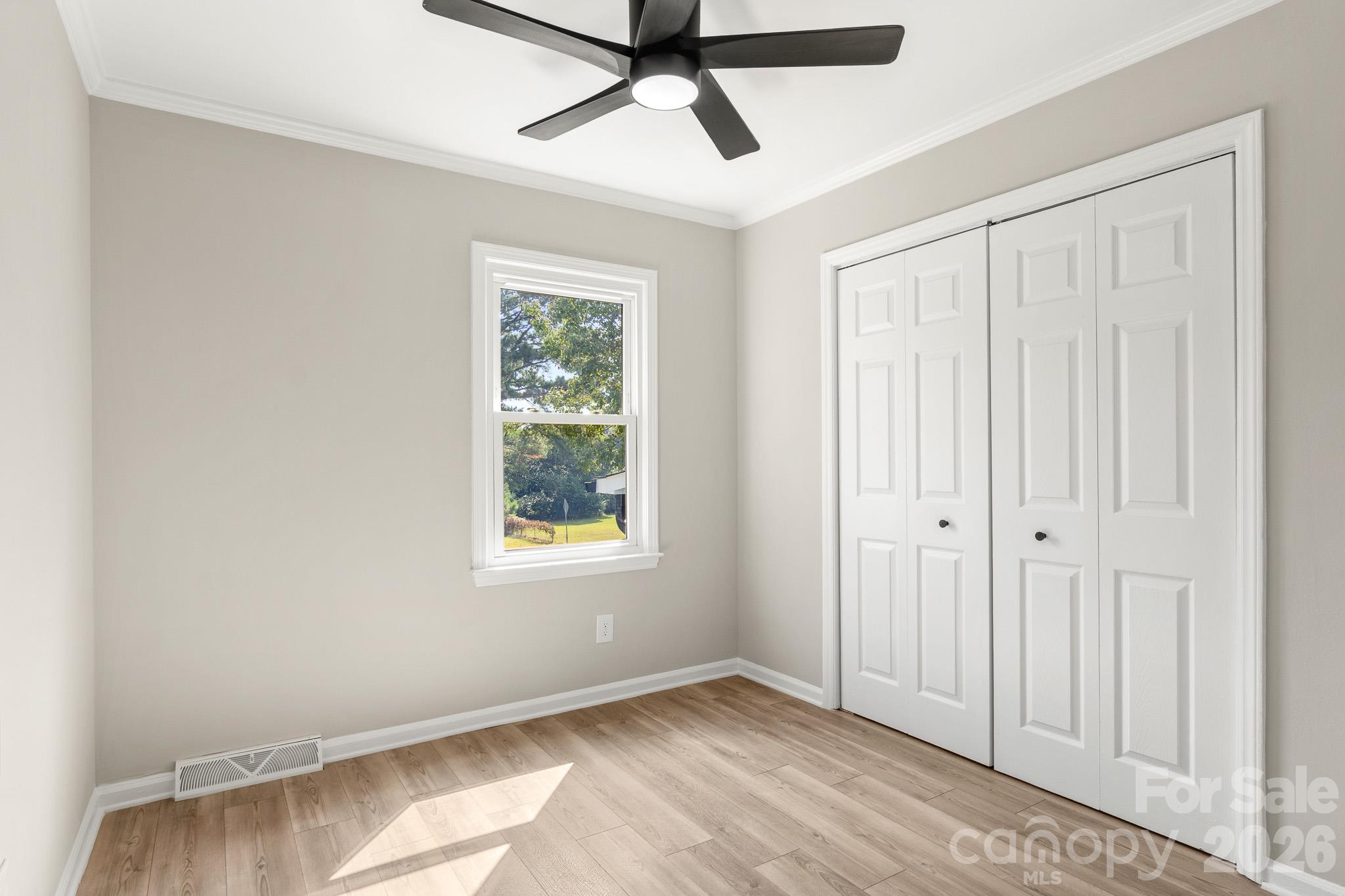 309 Catawba Circle N