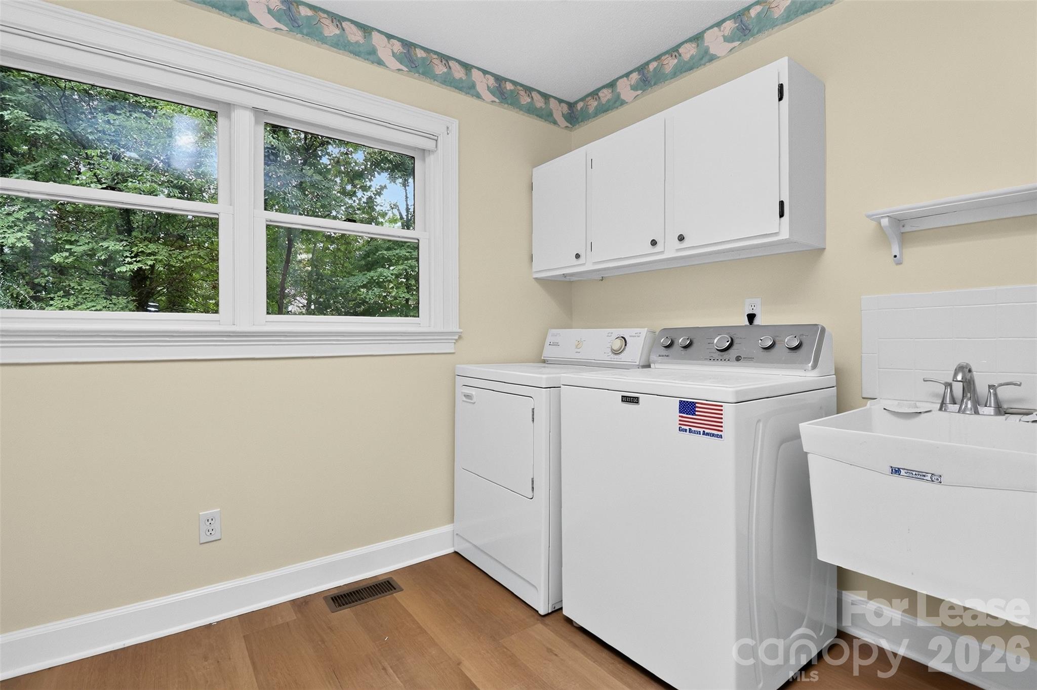 151 Seagrove Lane