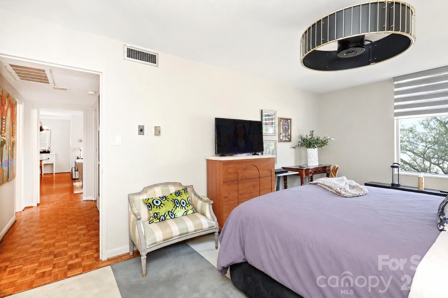 1300 Queens Road Unit: 219