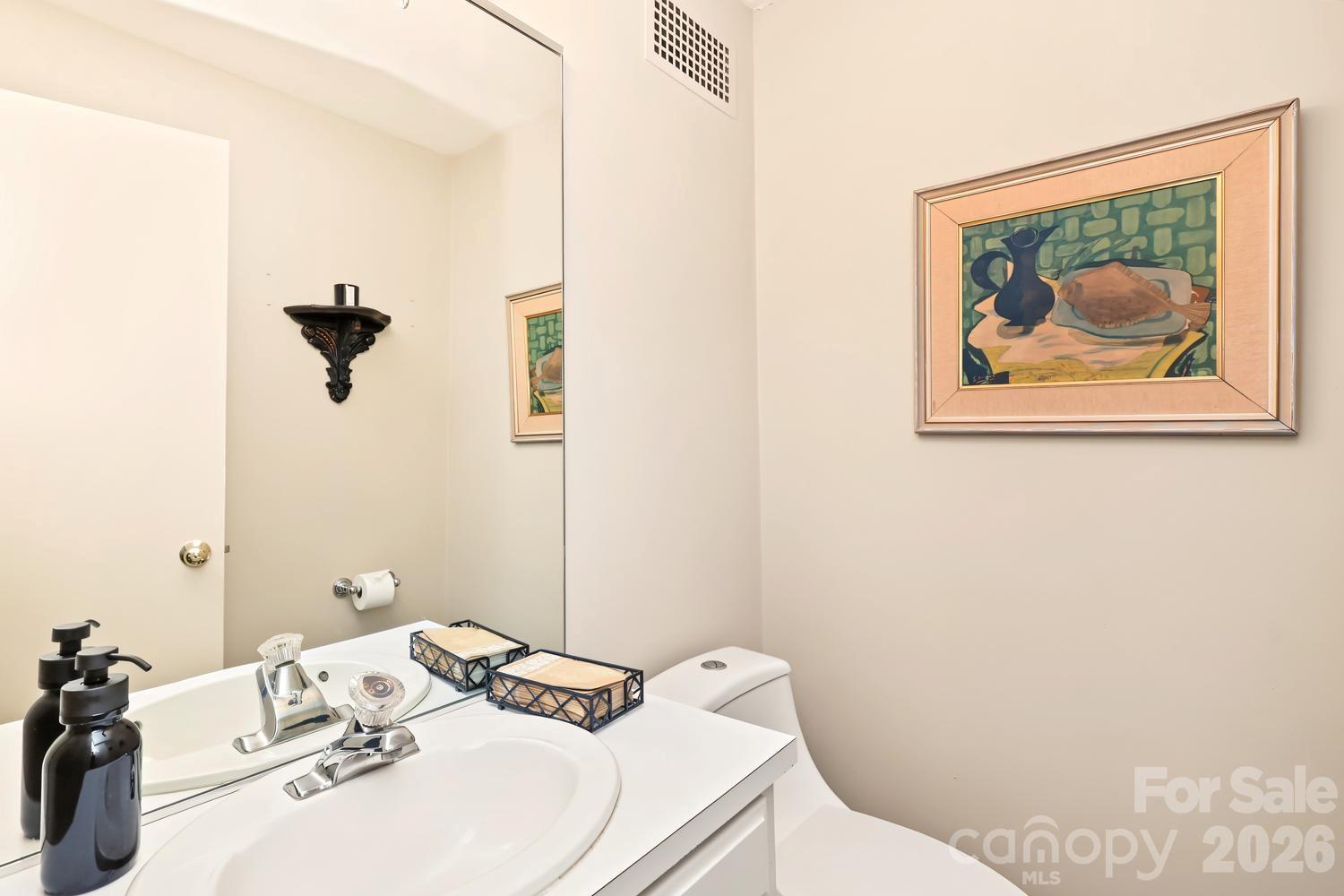 1300 Queens Road Unit: 219
