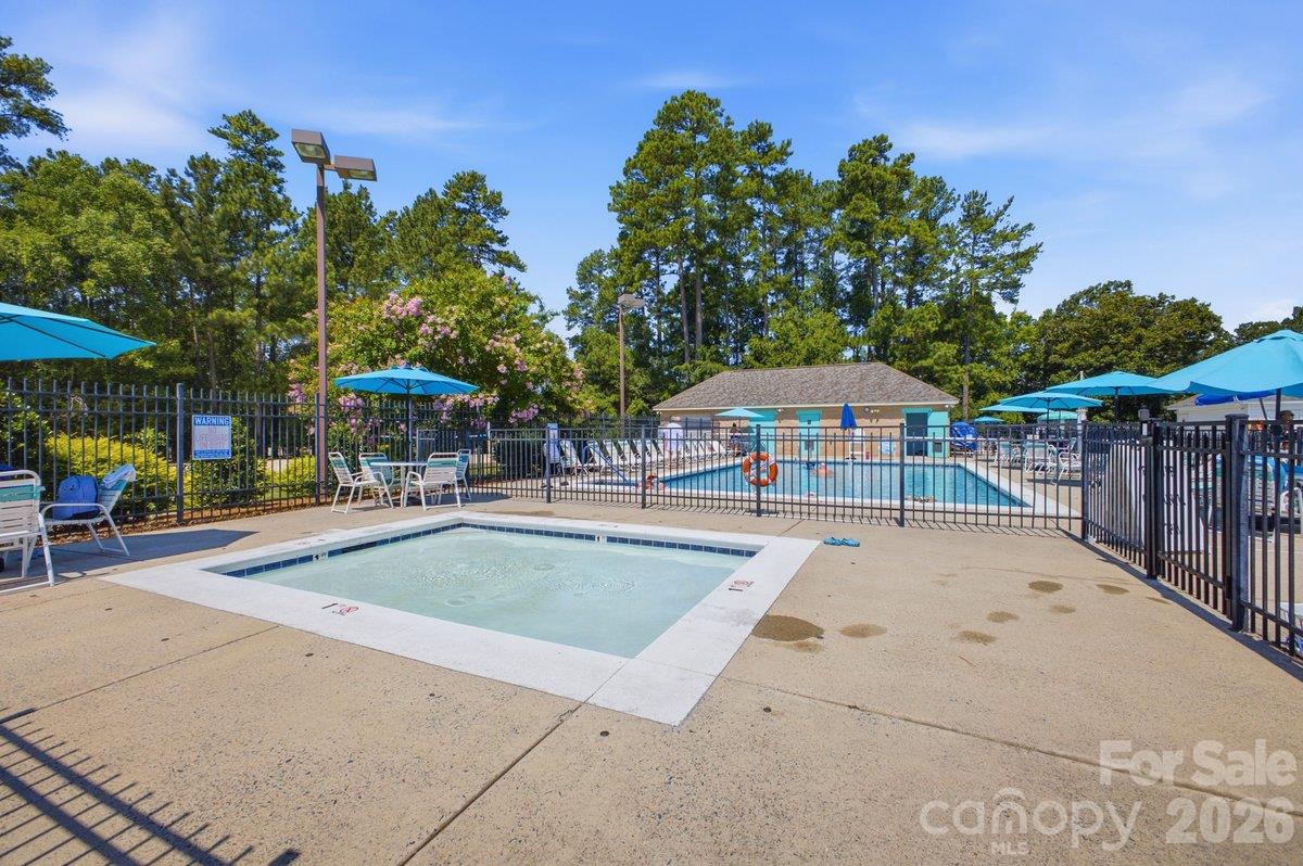 3805 Balsam Street Unit: 122