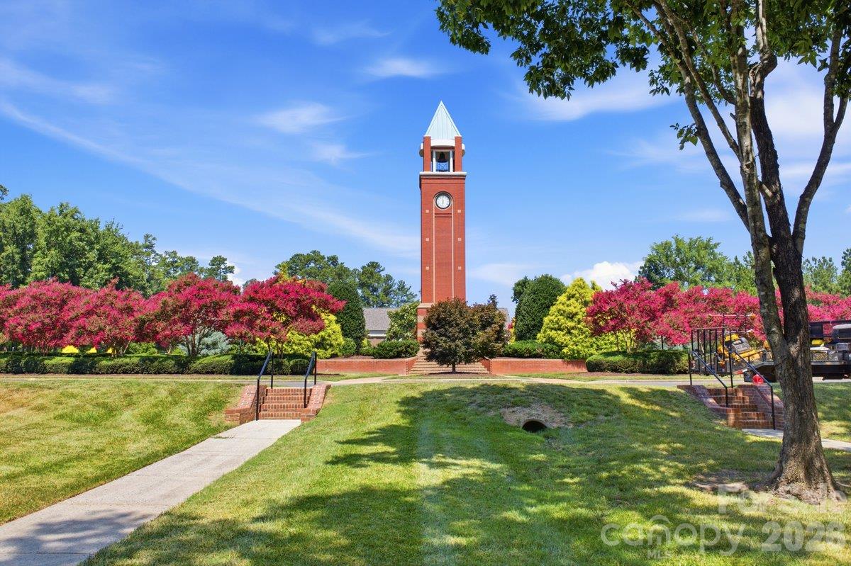 3805 Balsam Street Unit: 122
