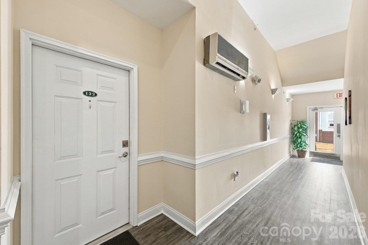3805 Balsam Street Unit: 122