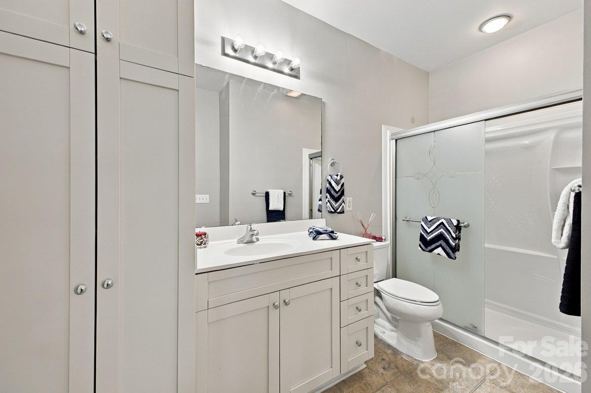 3805 Balsam Street Unit: 122