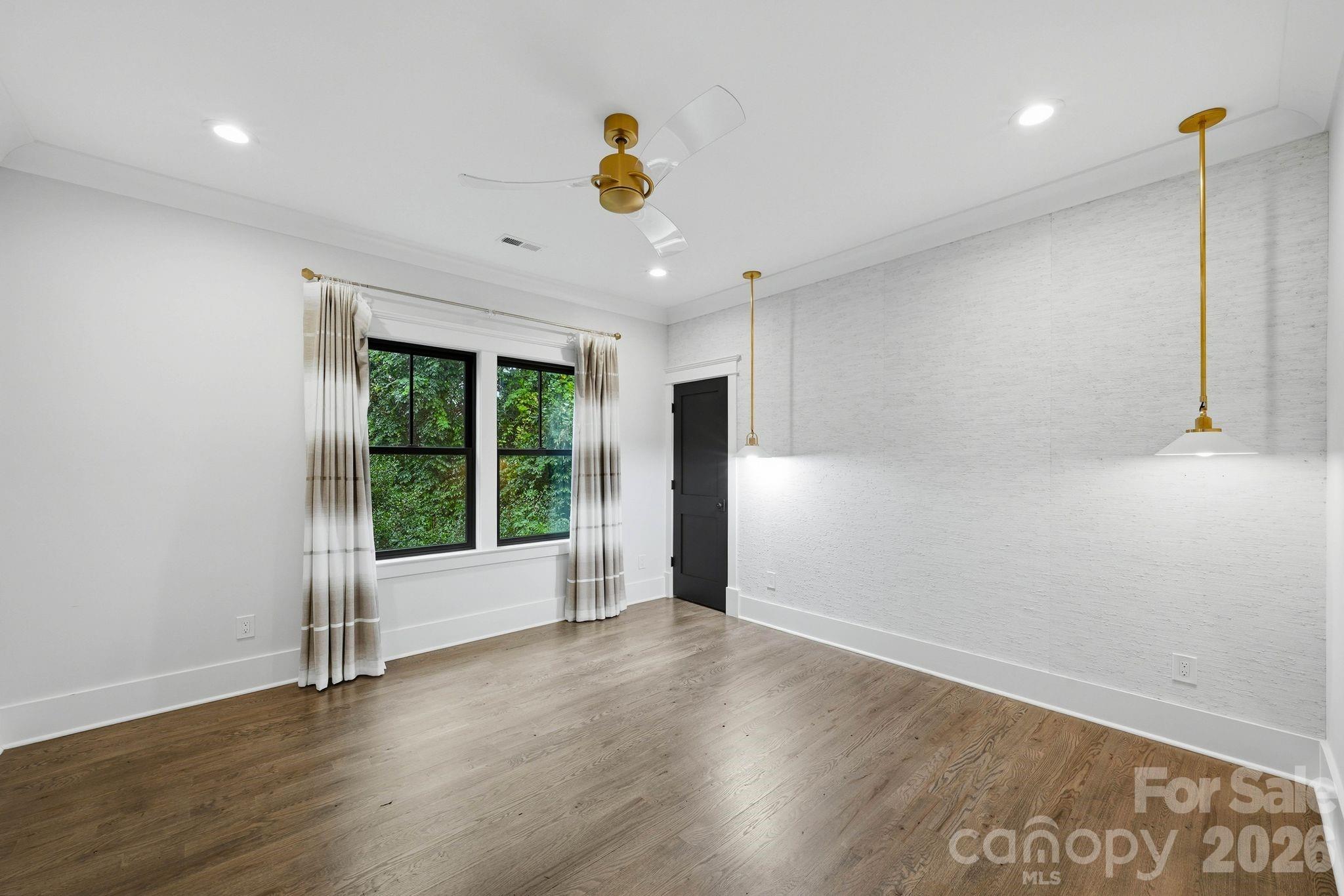 3407 Willow Oak Road