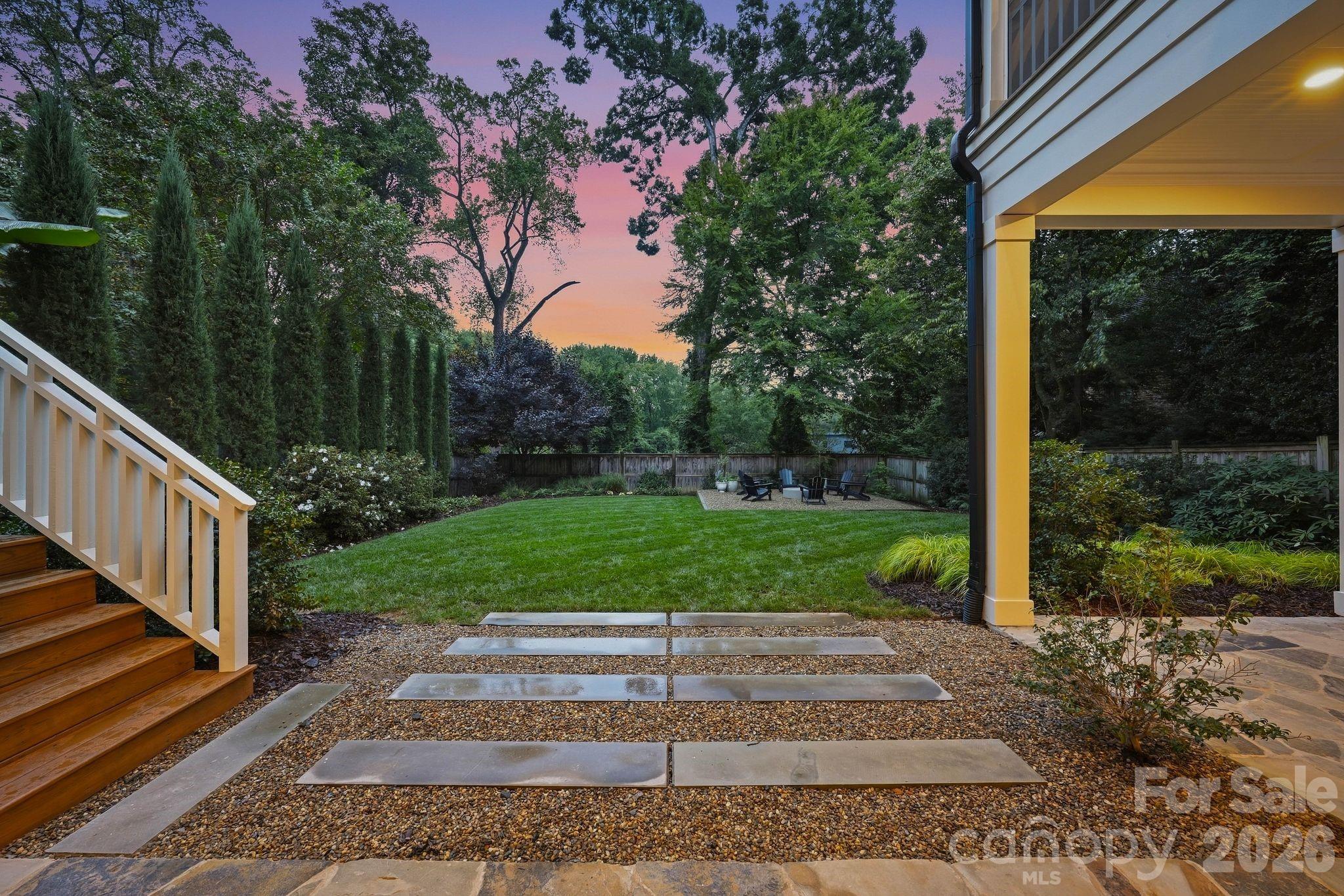 3407 Willow Oak Road