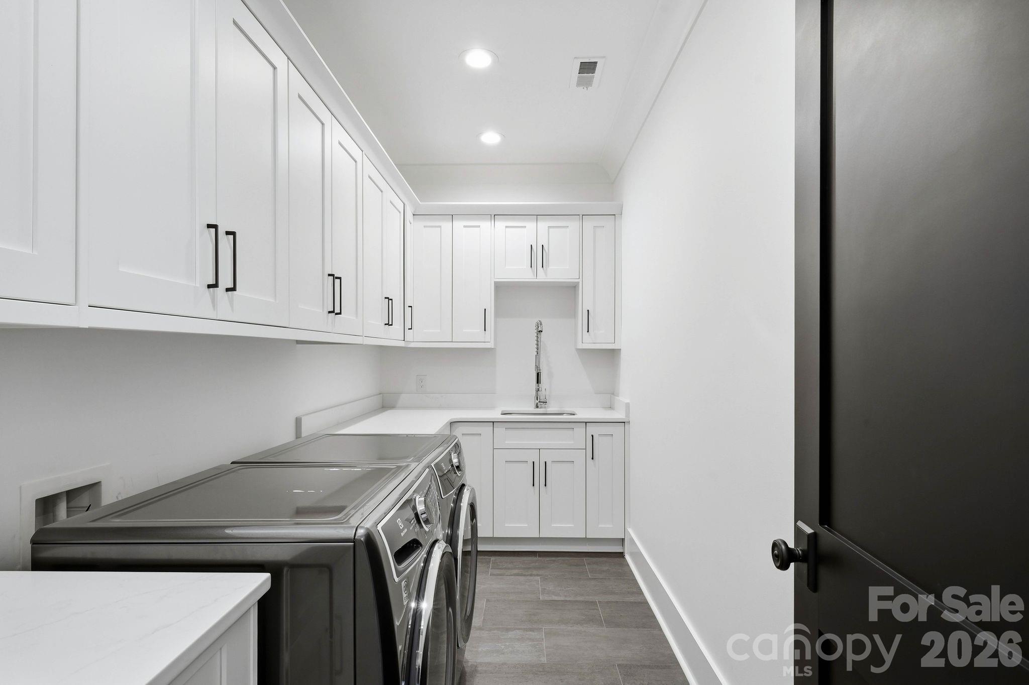 3407 Willow Oak Road