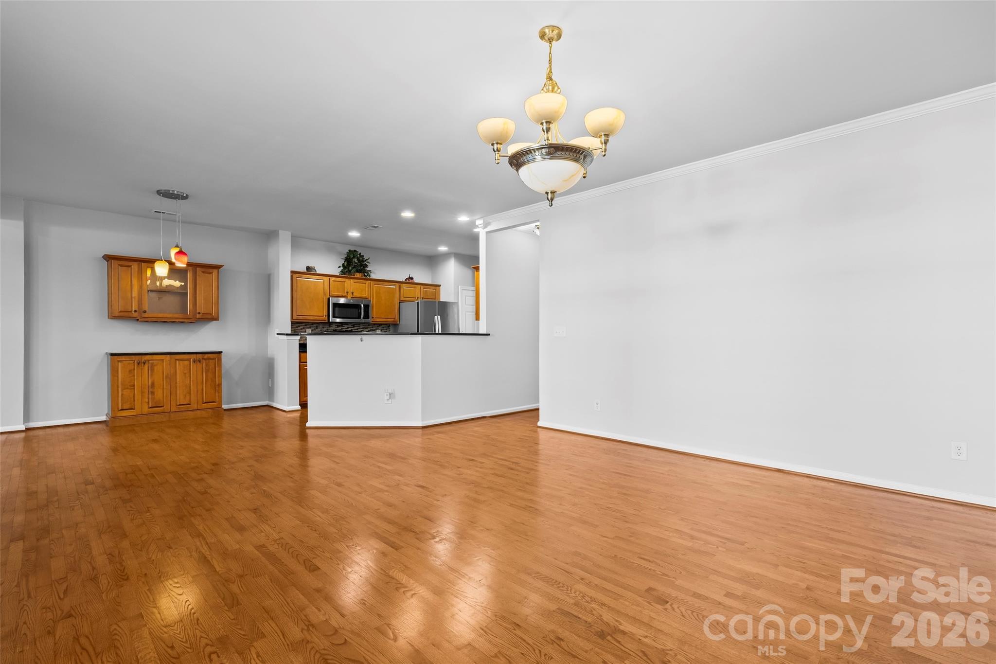 4209 Piccadilly Lane