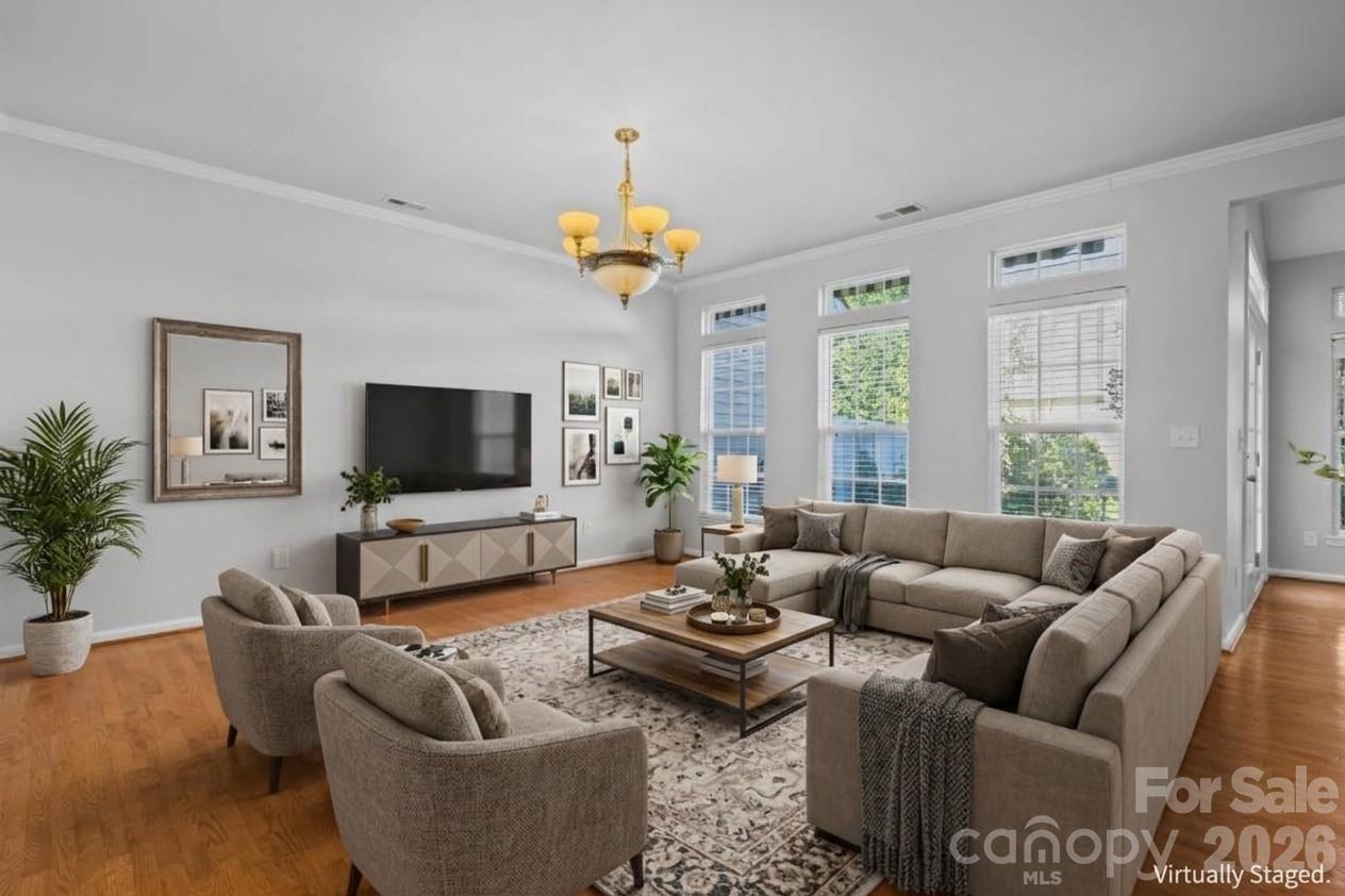 4209 Piccadilly Lane