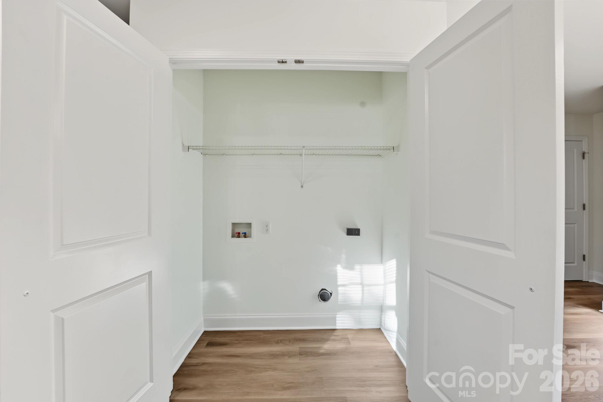 1157 Calhoun Street
