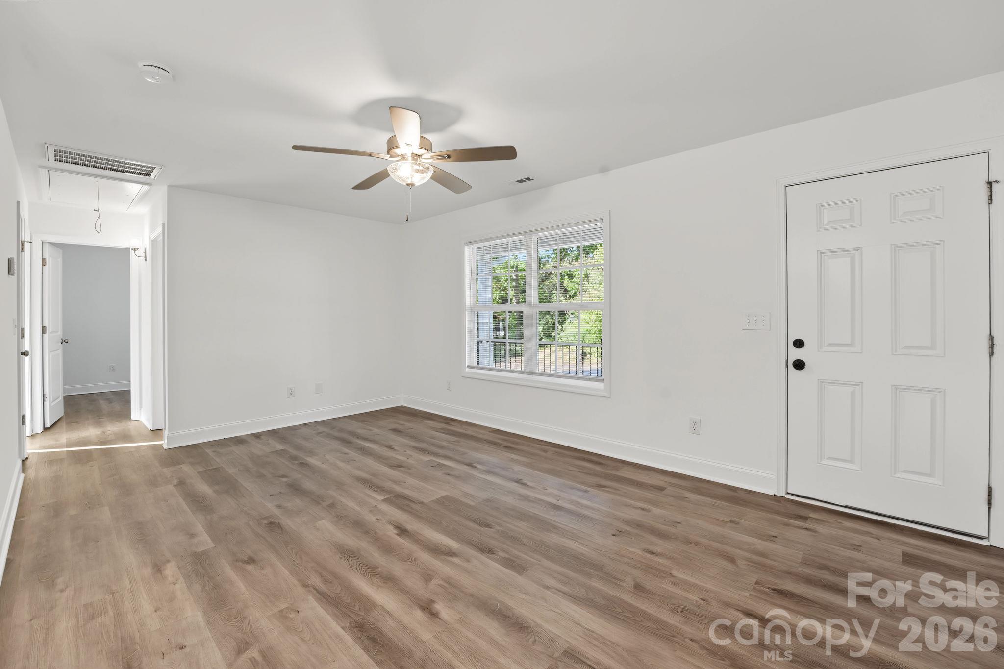 1157 Calhoun Street