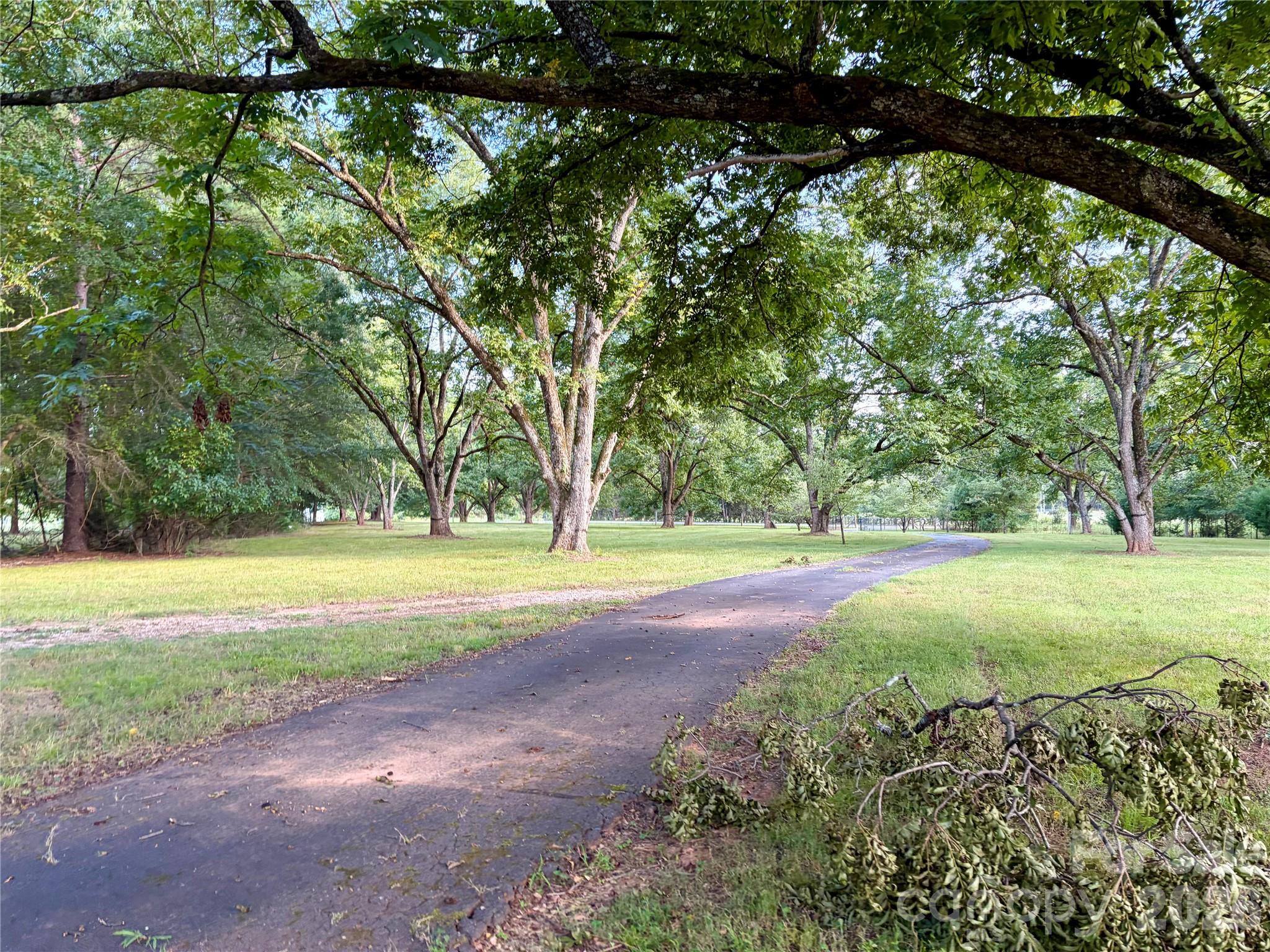 600 Frontier Road