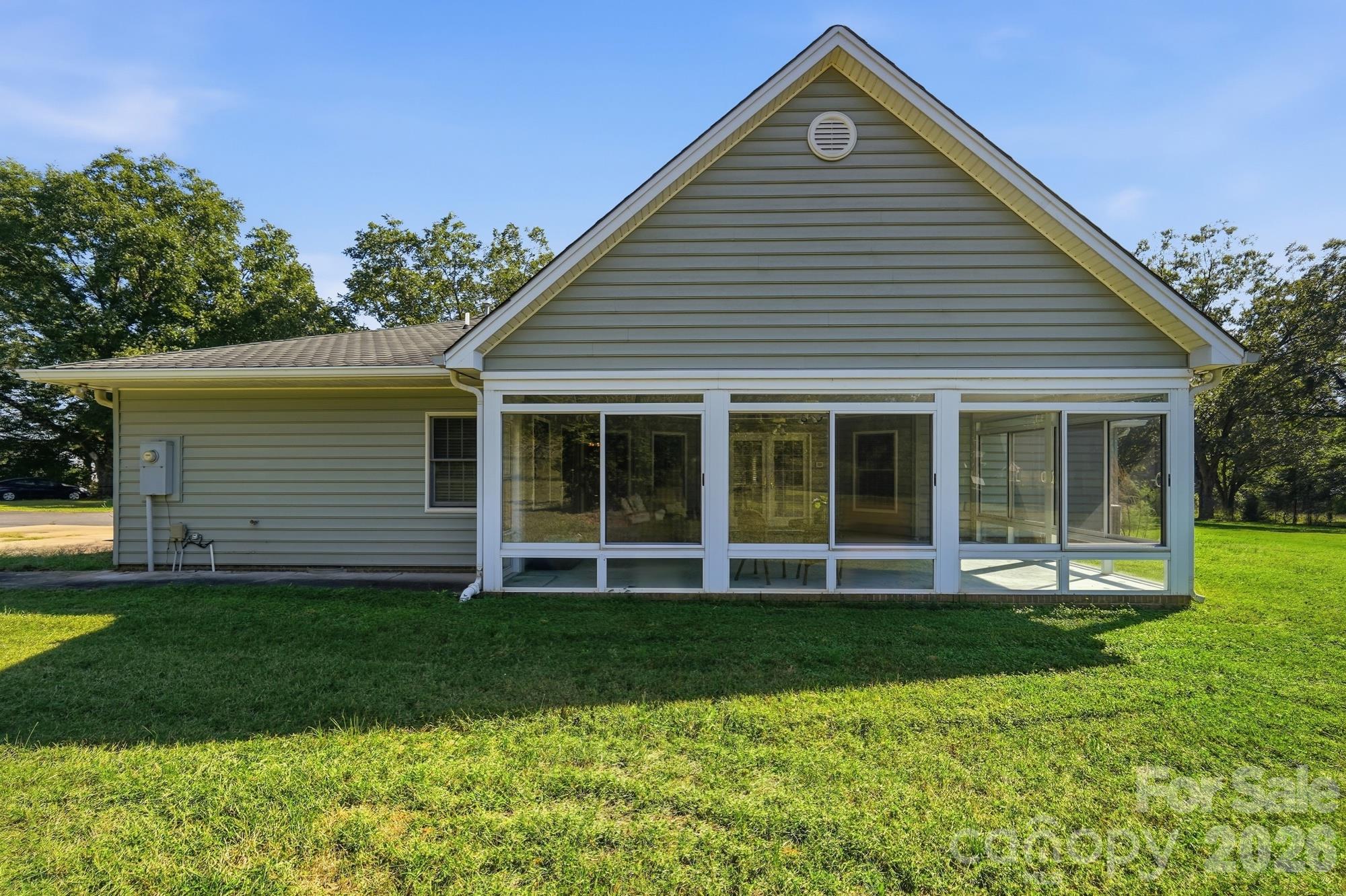 600 Frontier Road