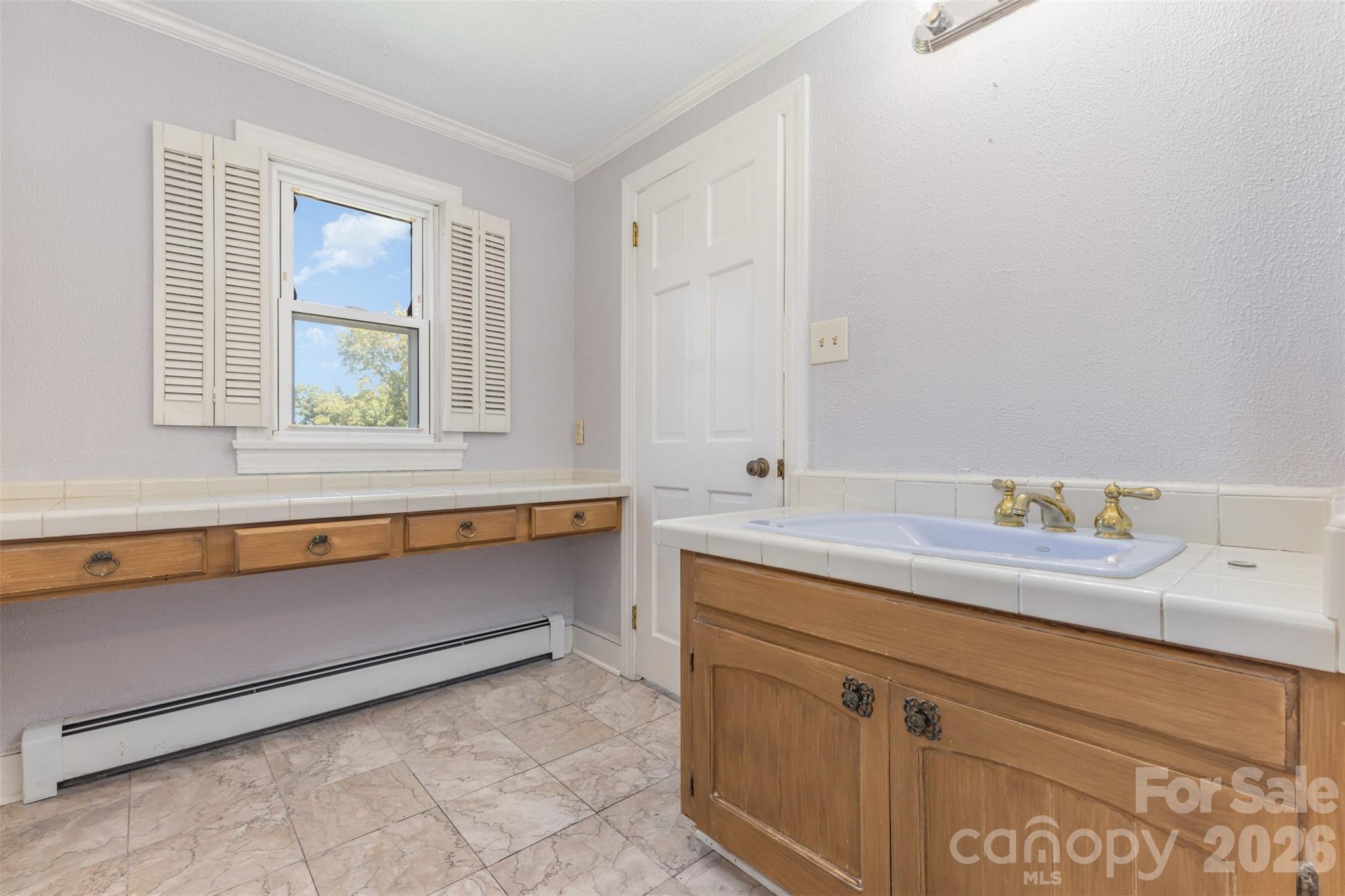 475 Baymount Drive