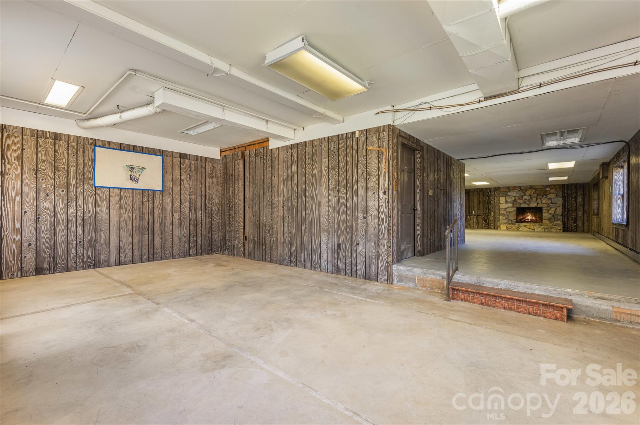 475 Baymount Drive