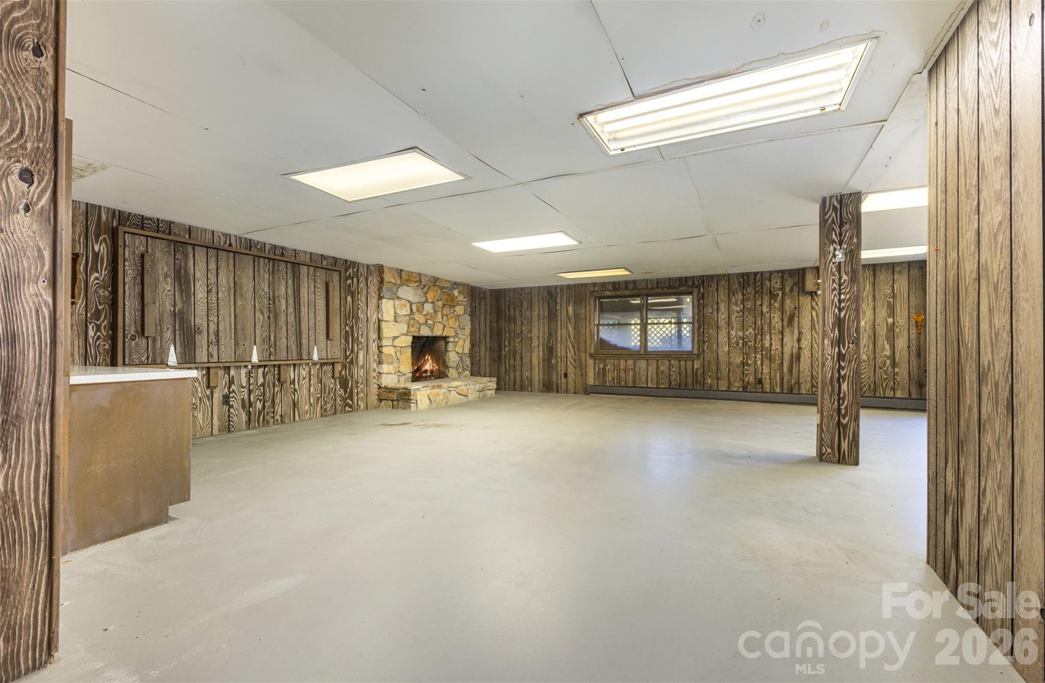 475 Baymount Drive