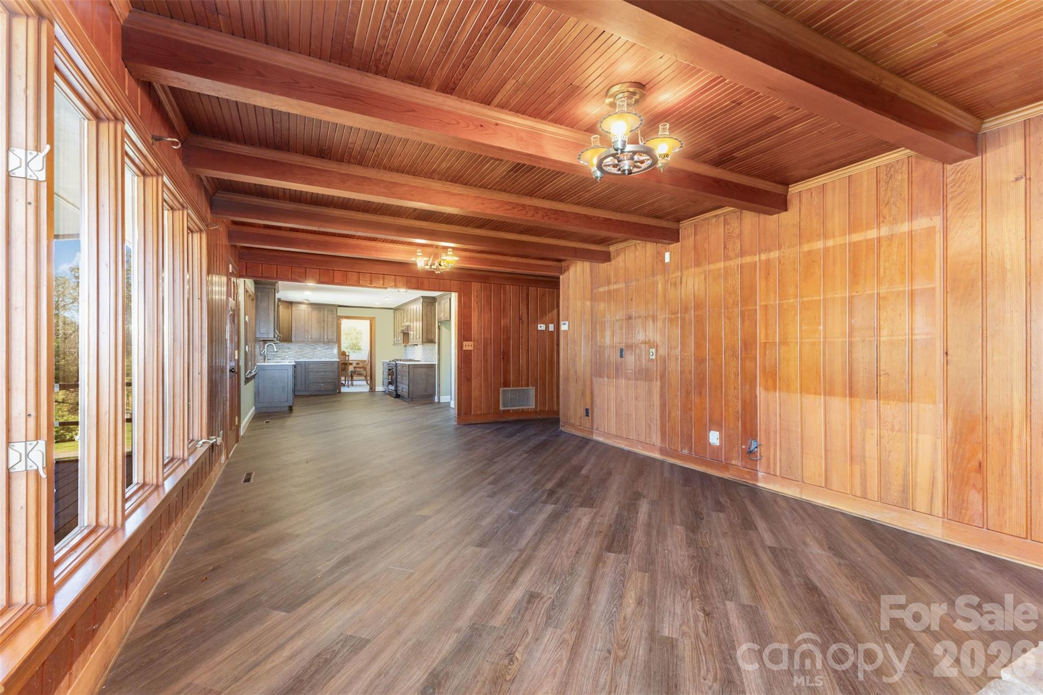 475 Baymount Drive