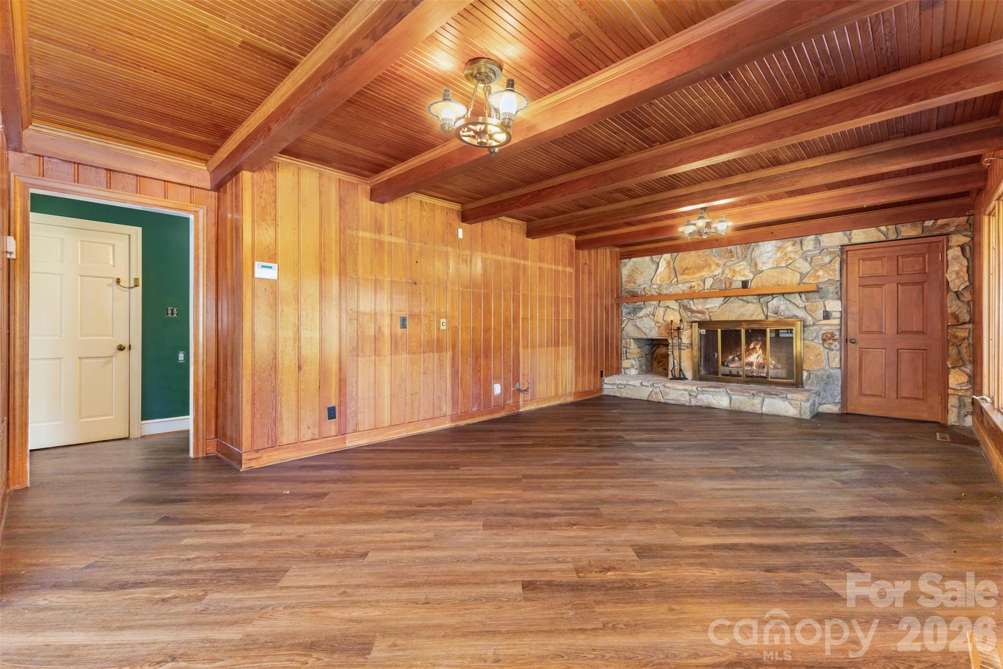 475 Baymount Drive