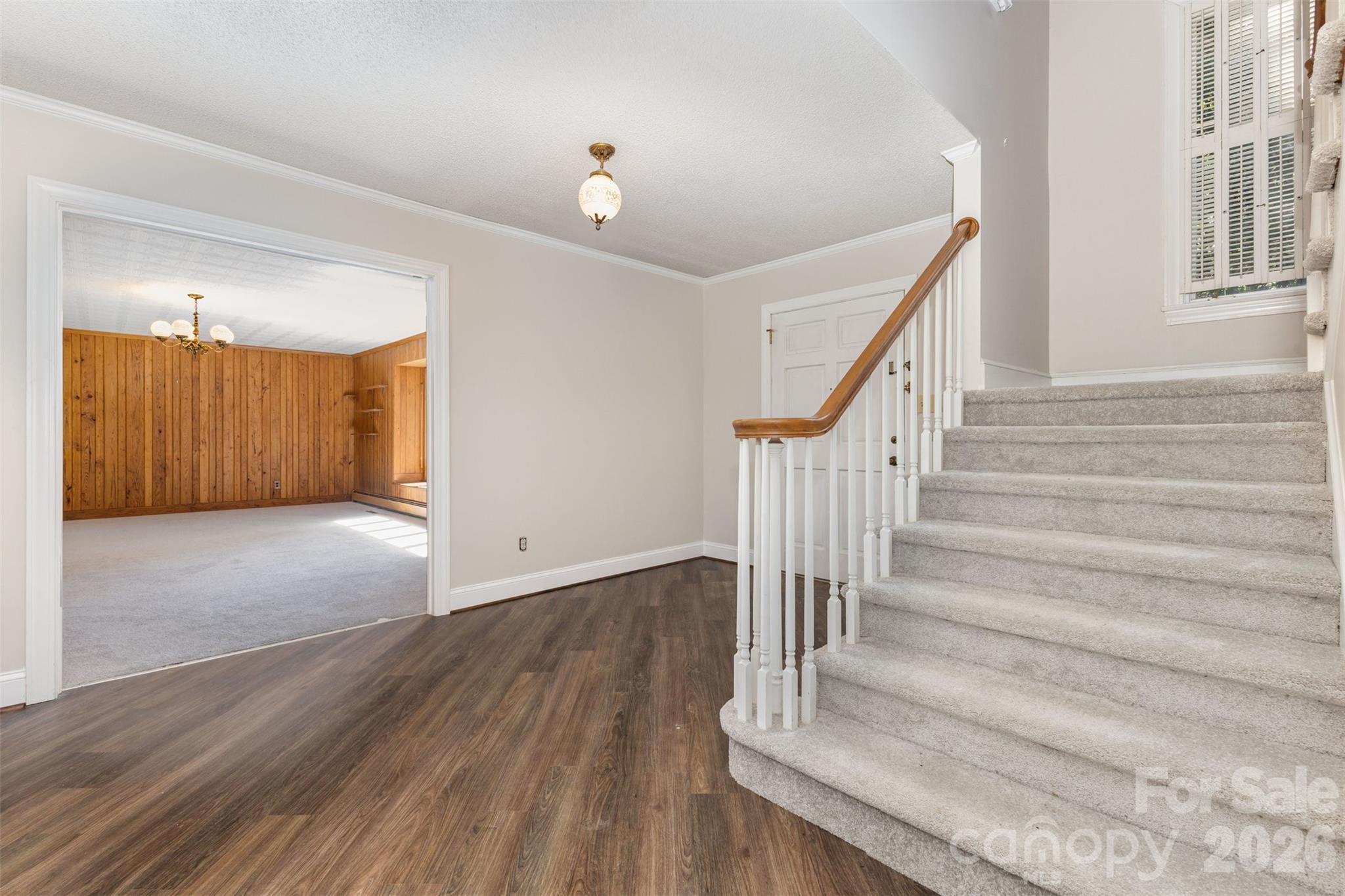 475 Baymount Drive
