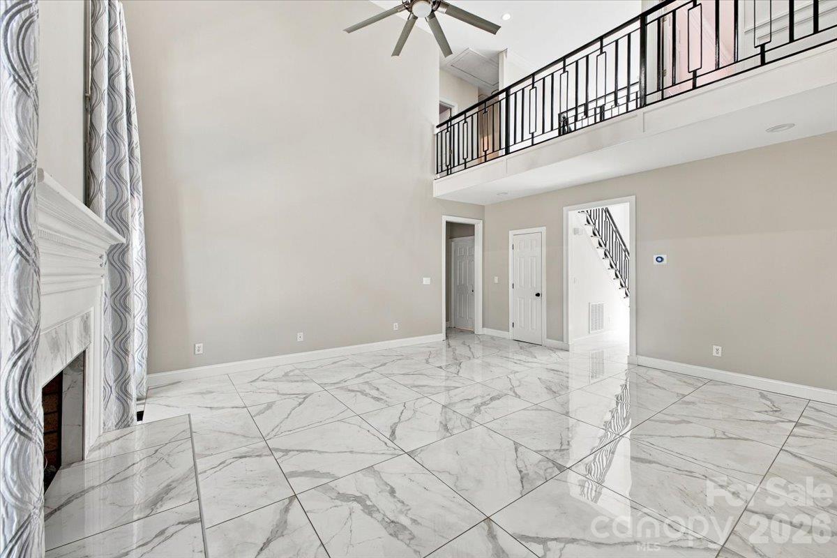 1261 Boswell Court