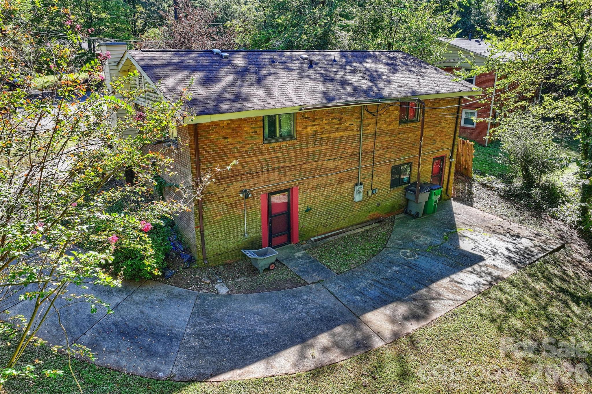 808 Davenport Street