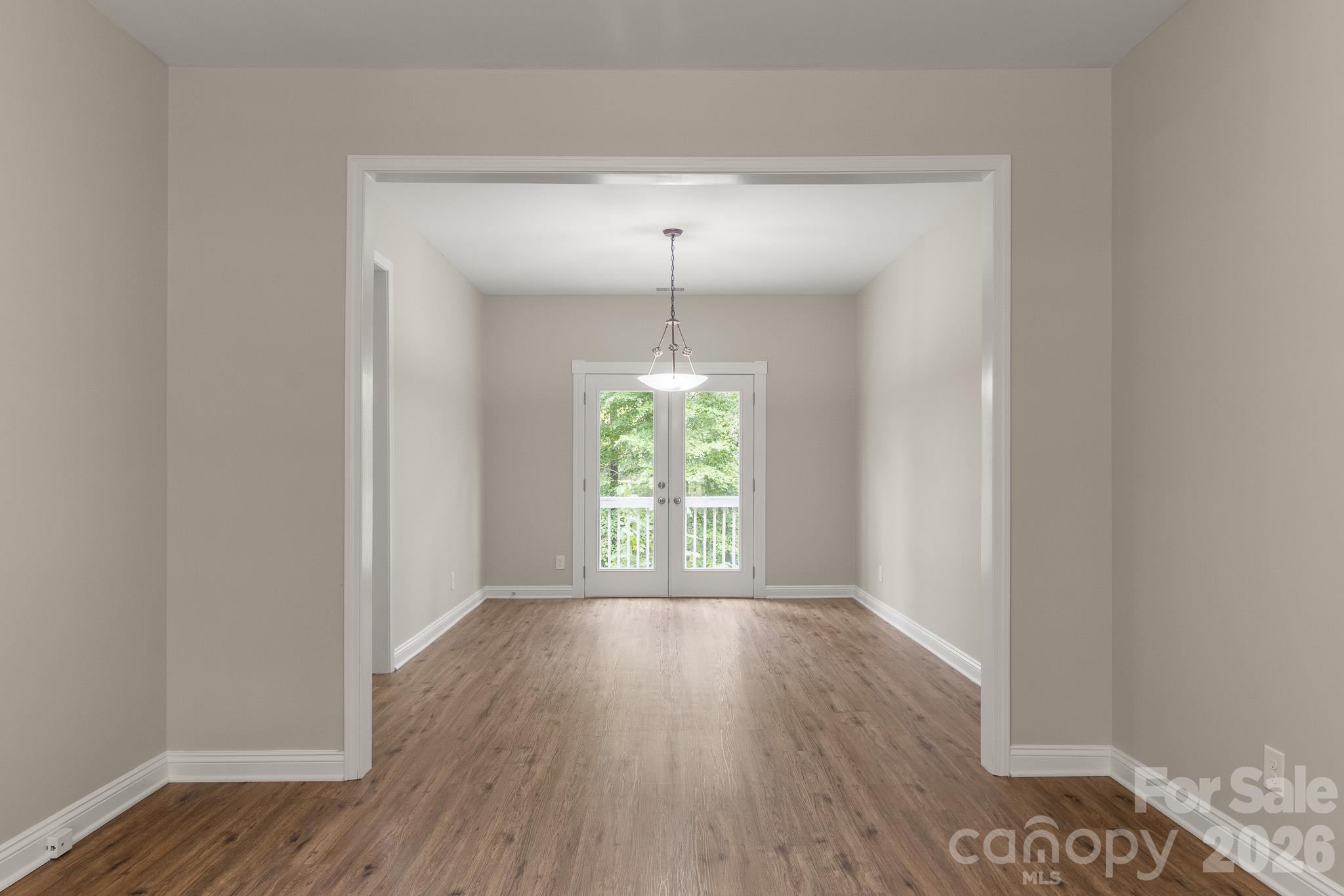 139 Scarlet Tanager Road