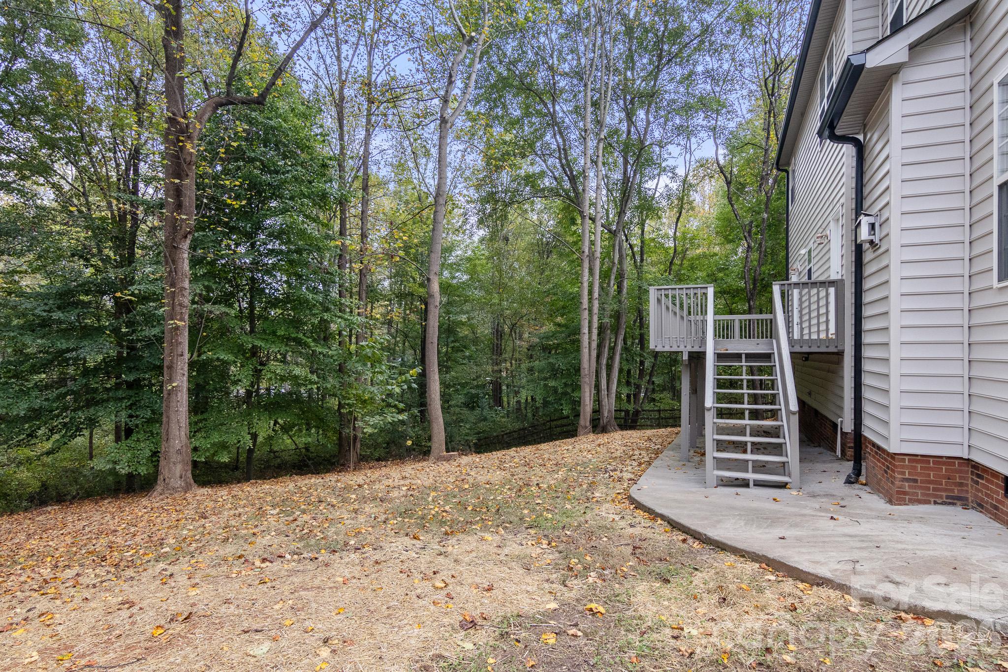 139 Scarlet Tanager Road
