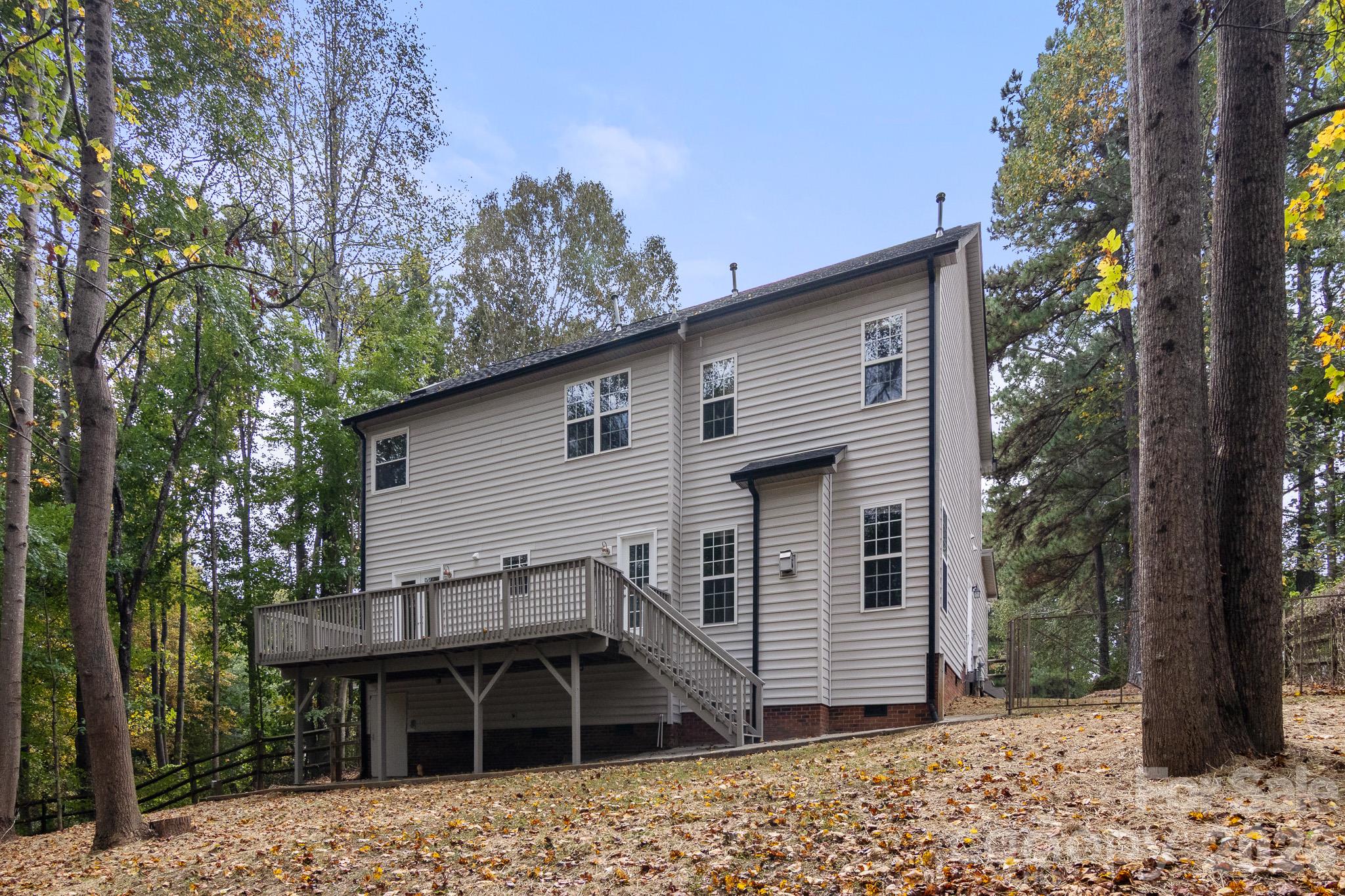 139 Scarlet Tanager Road