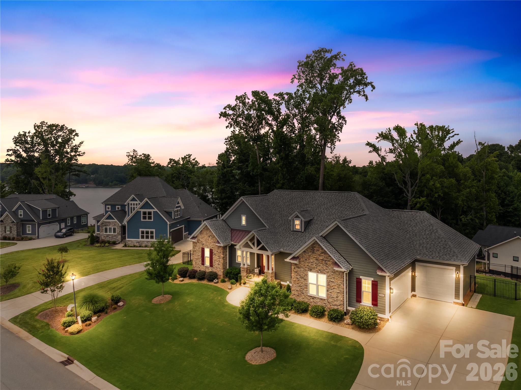 2107 Parrothead Drive