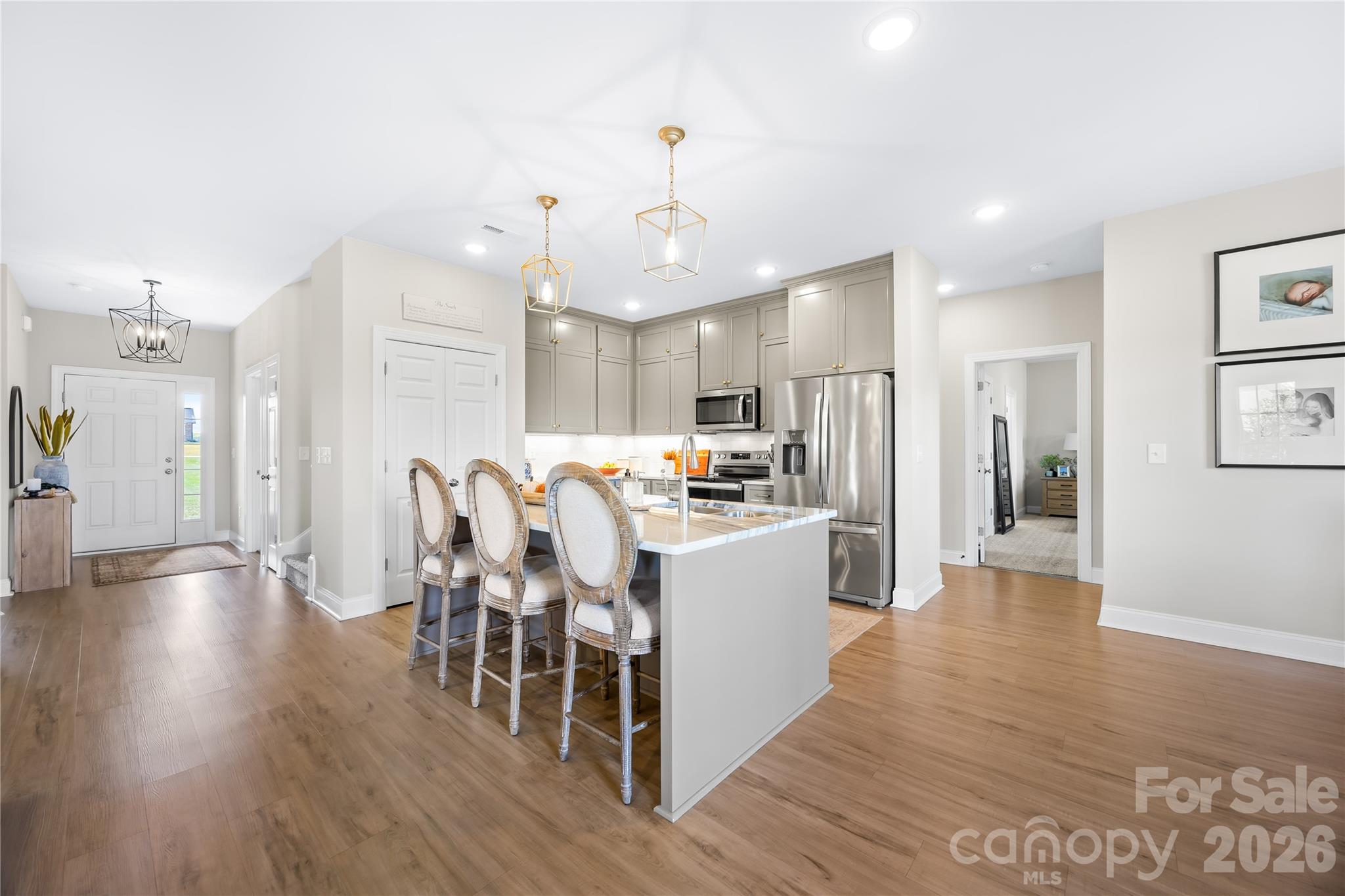 2107 Parrothead Drive