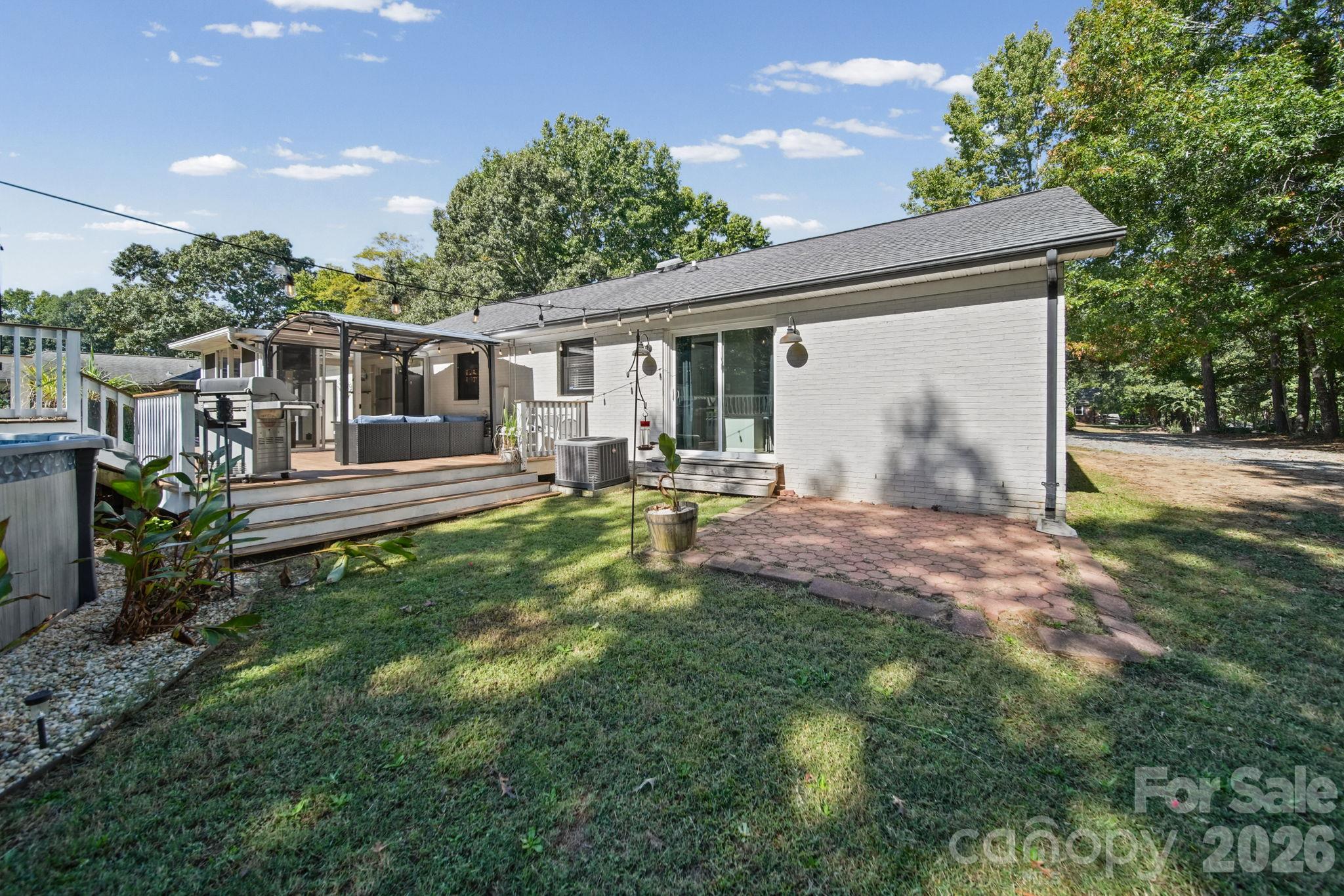 4708 Asbury Road Unit: 16