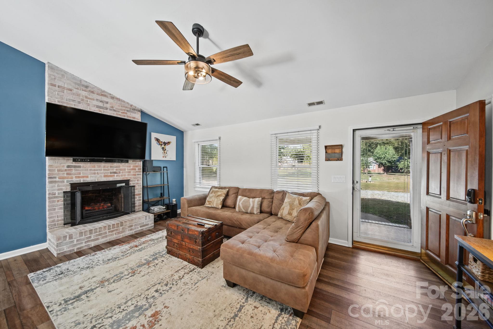 4708 Asbury Road Unit: 16