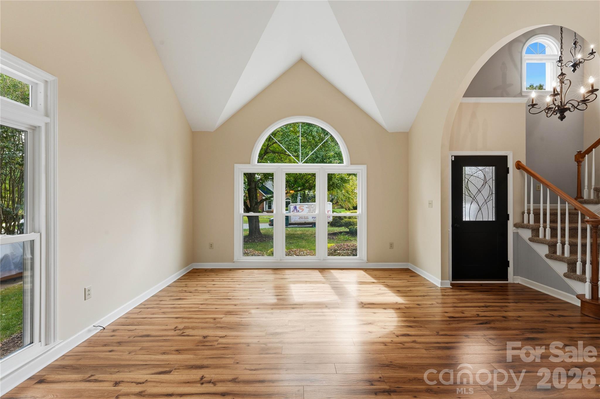 180 Bridgeport Drive