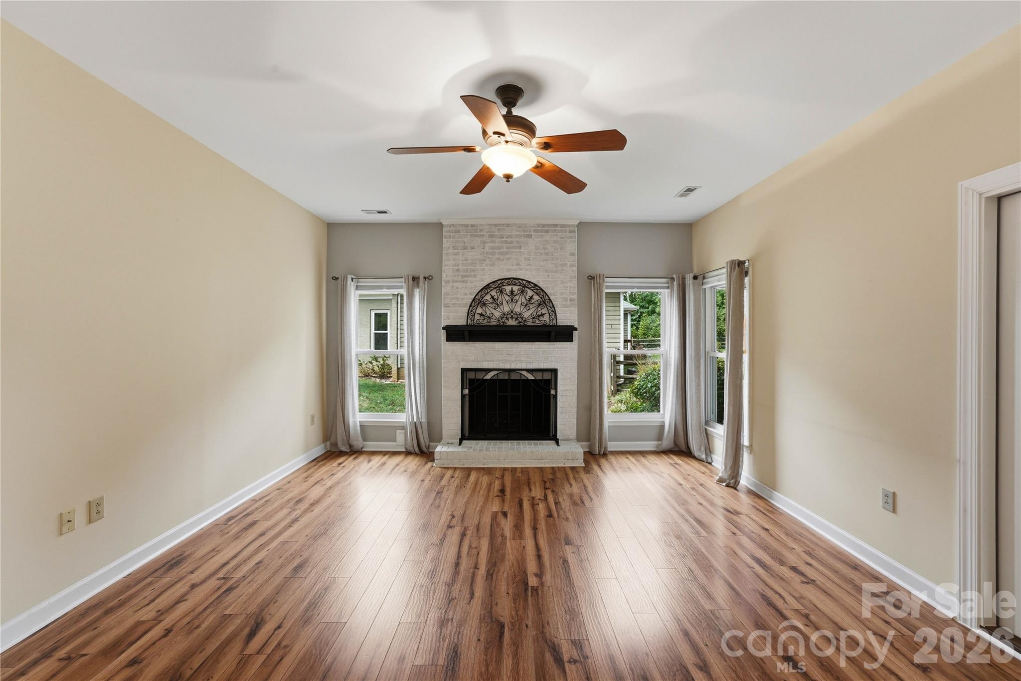 180 Bridgeport Drive