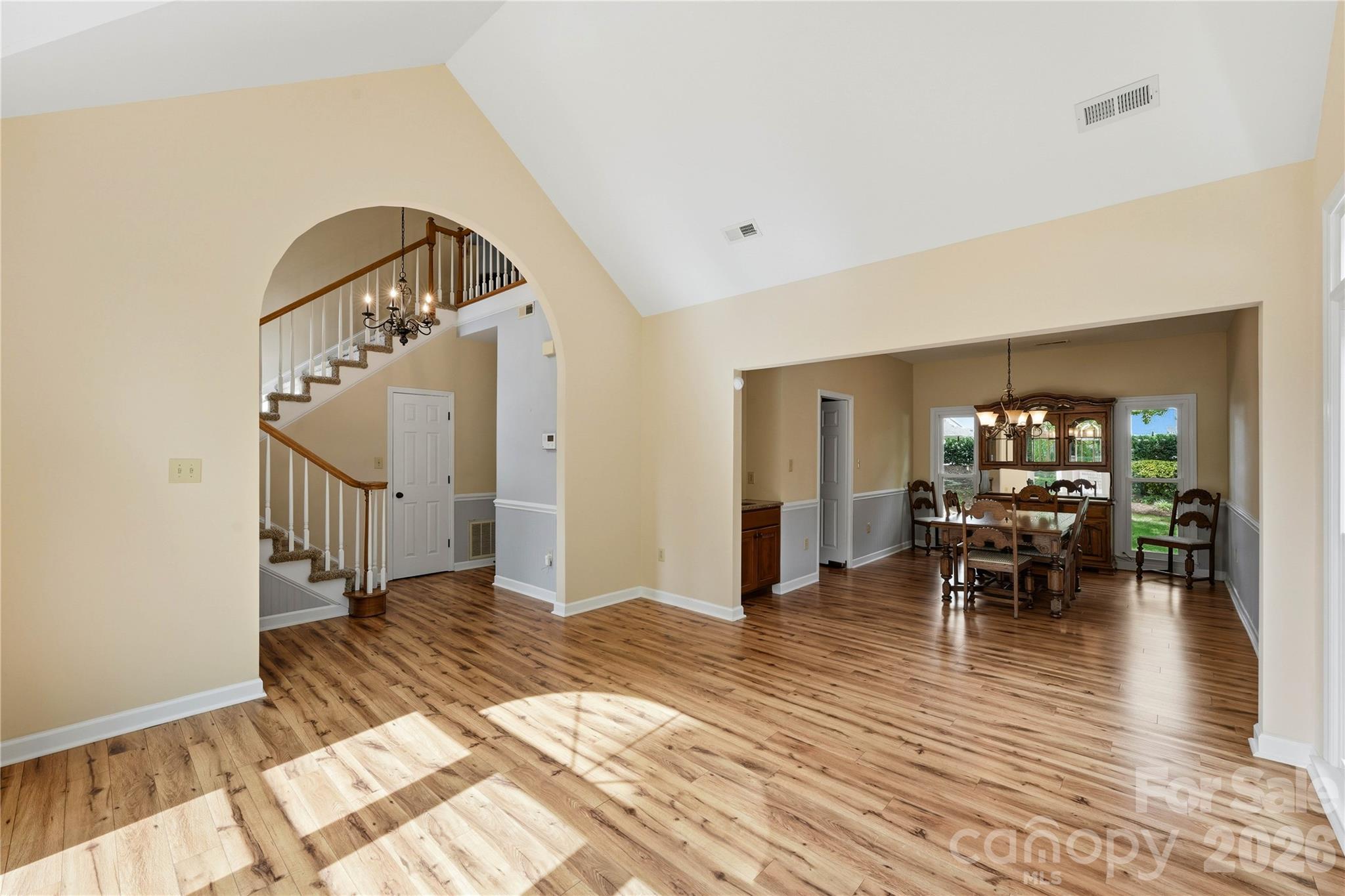 180 Bridgeport Drive