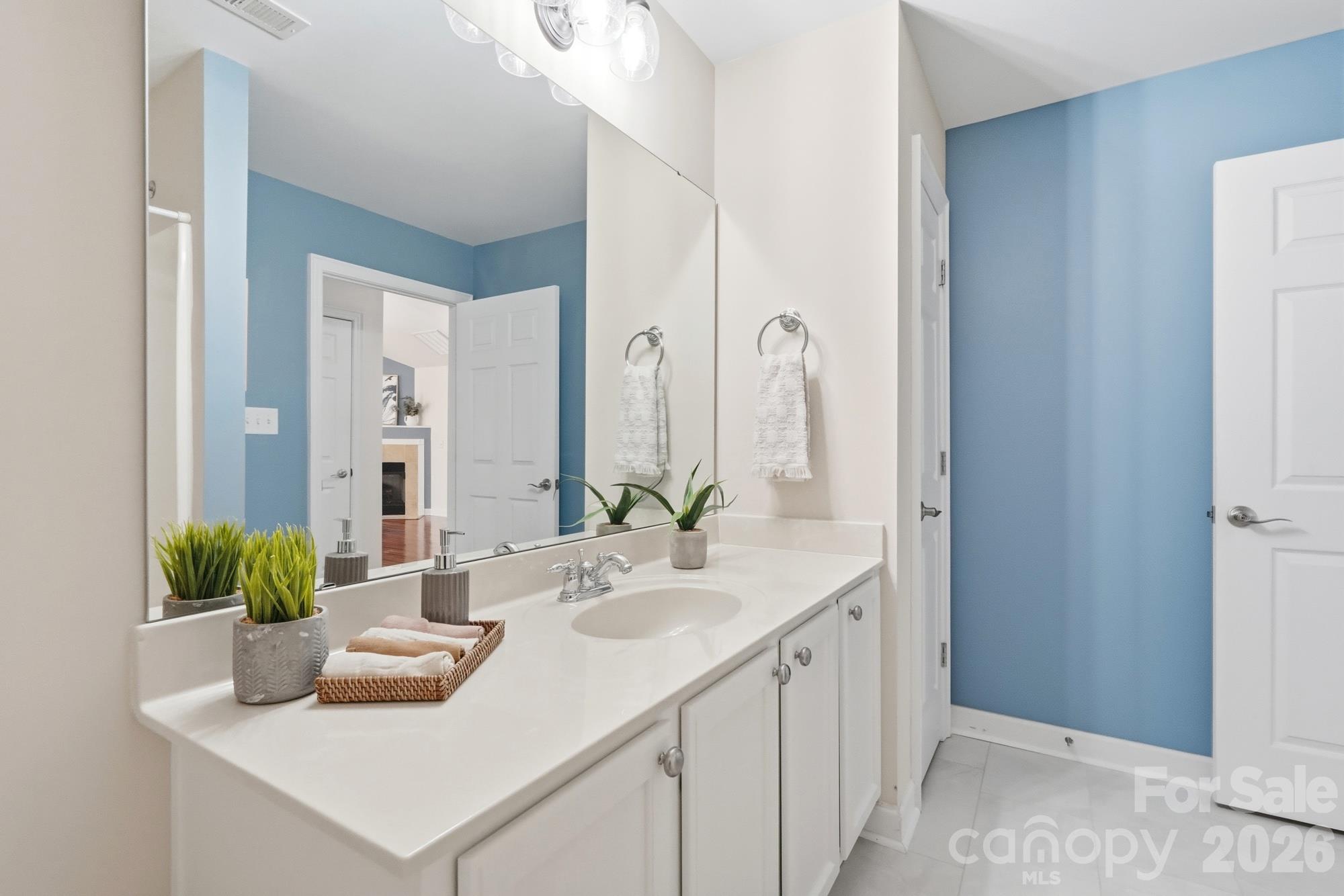 5518 Prosperity View Drive
