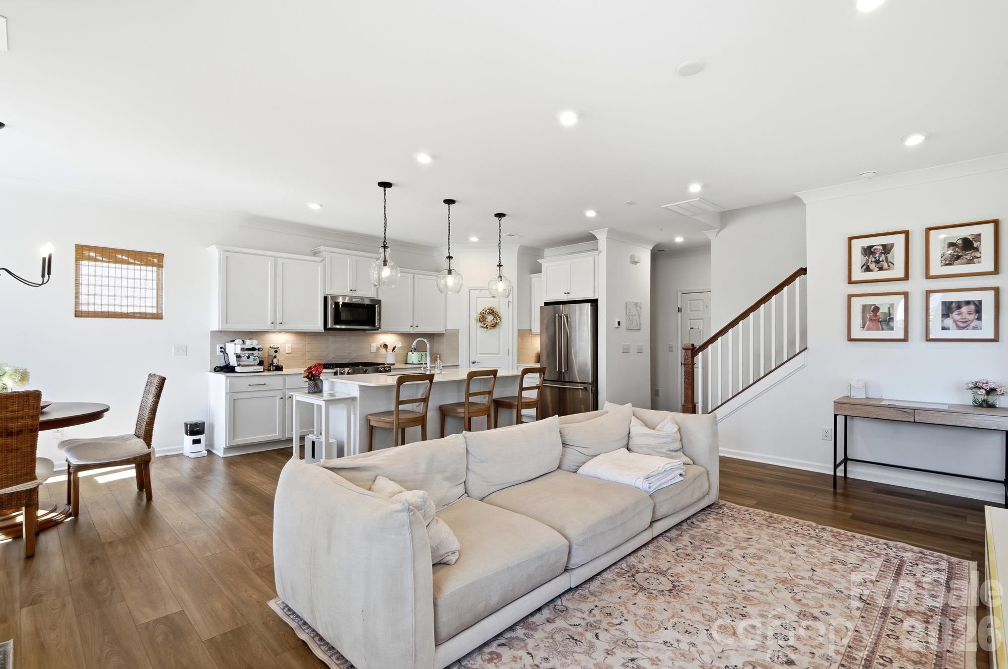 15506 Parkside Crossing Drive
