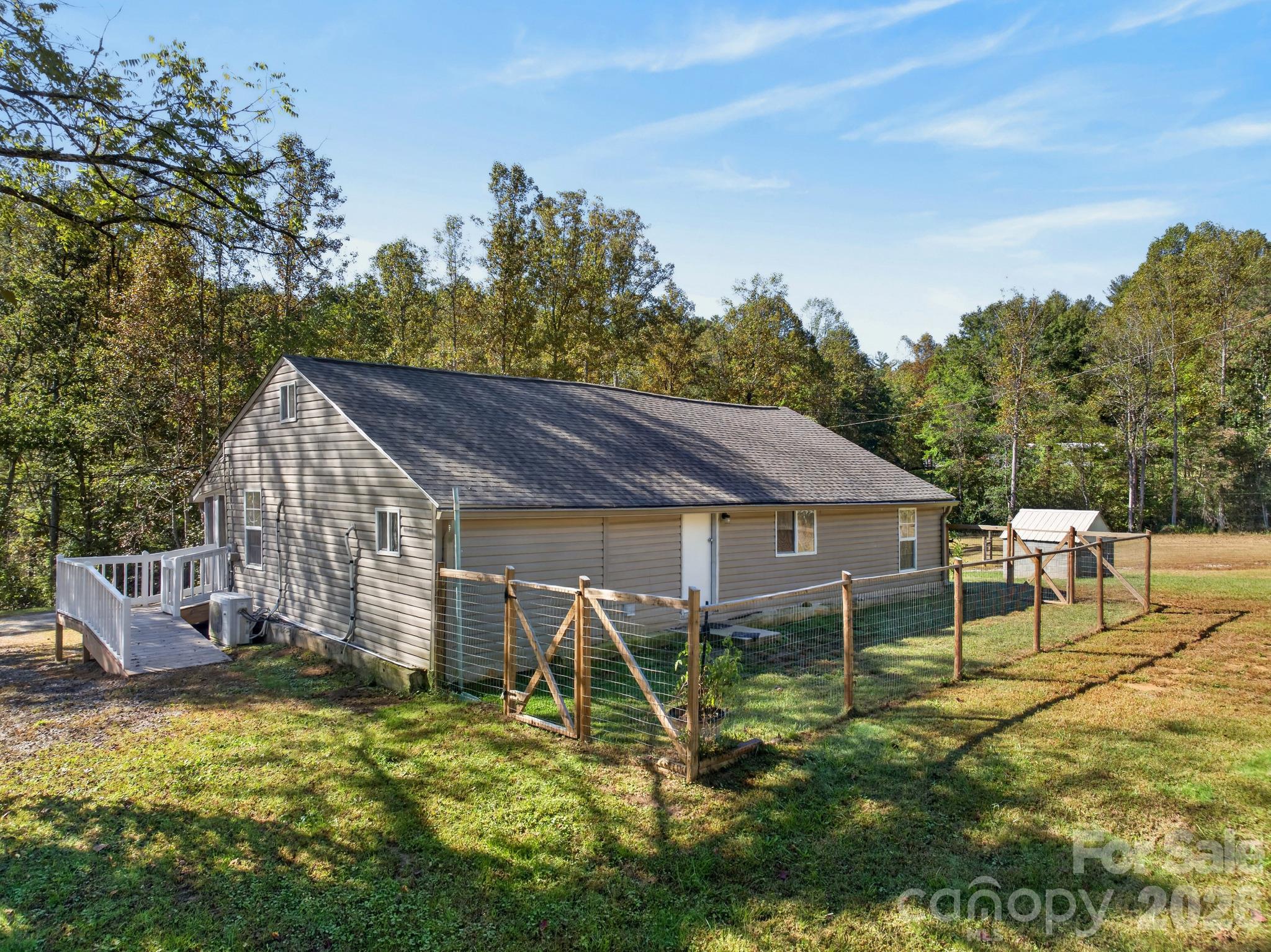 2805 H T Road