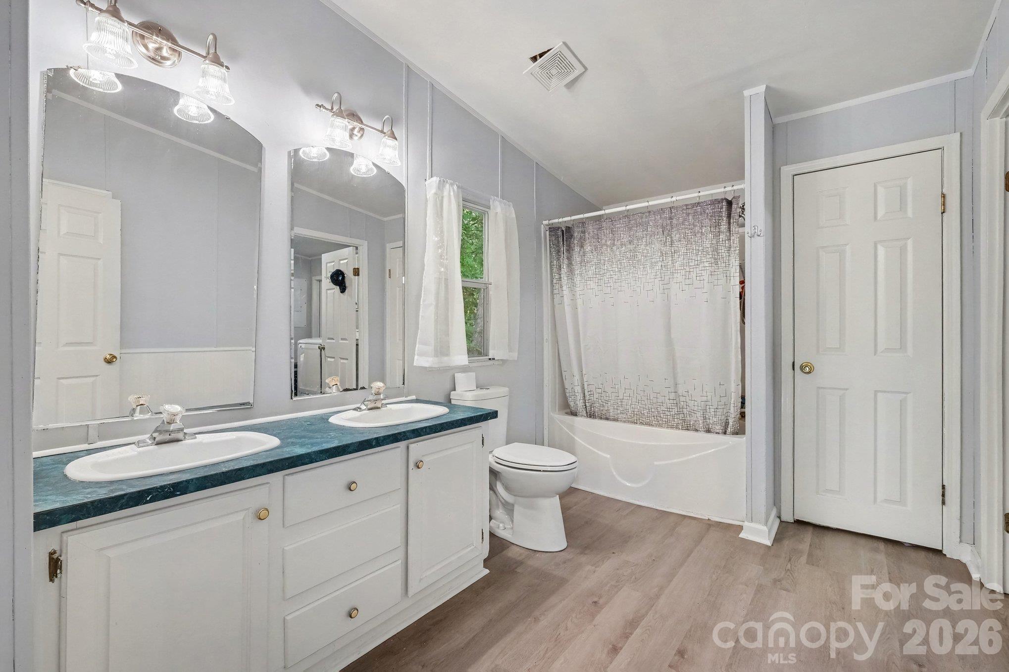 4833 Maralane Trail Unit: 8