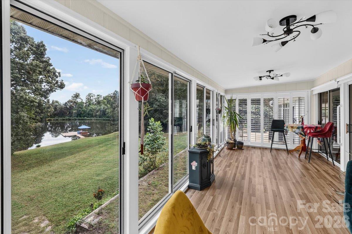 2086 Old Mountain Road