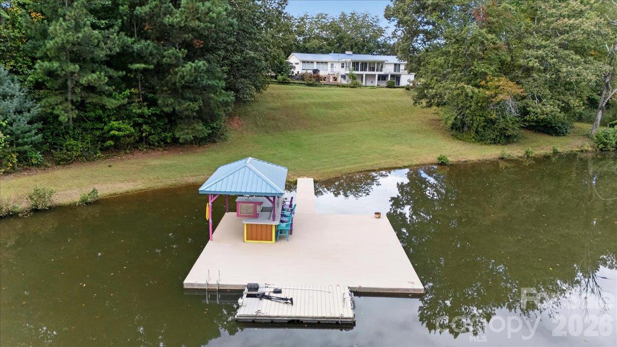 2086 Old Mountain Road