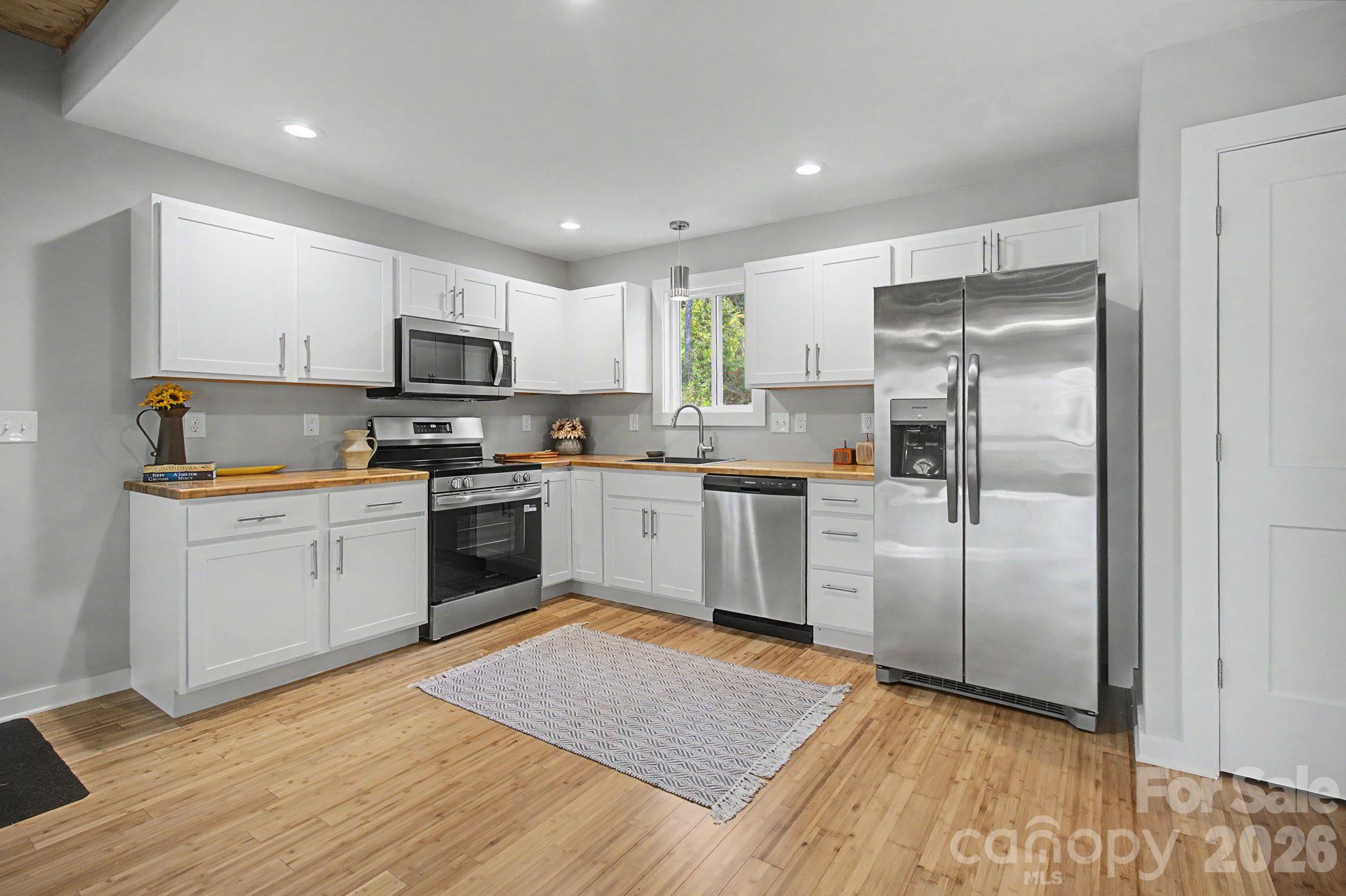 84 Skip Stone Road