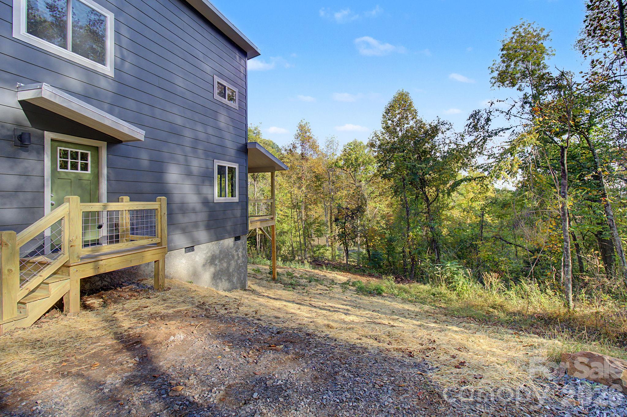 84 Skip Stone Road