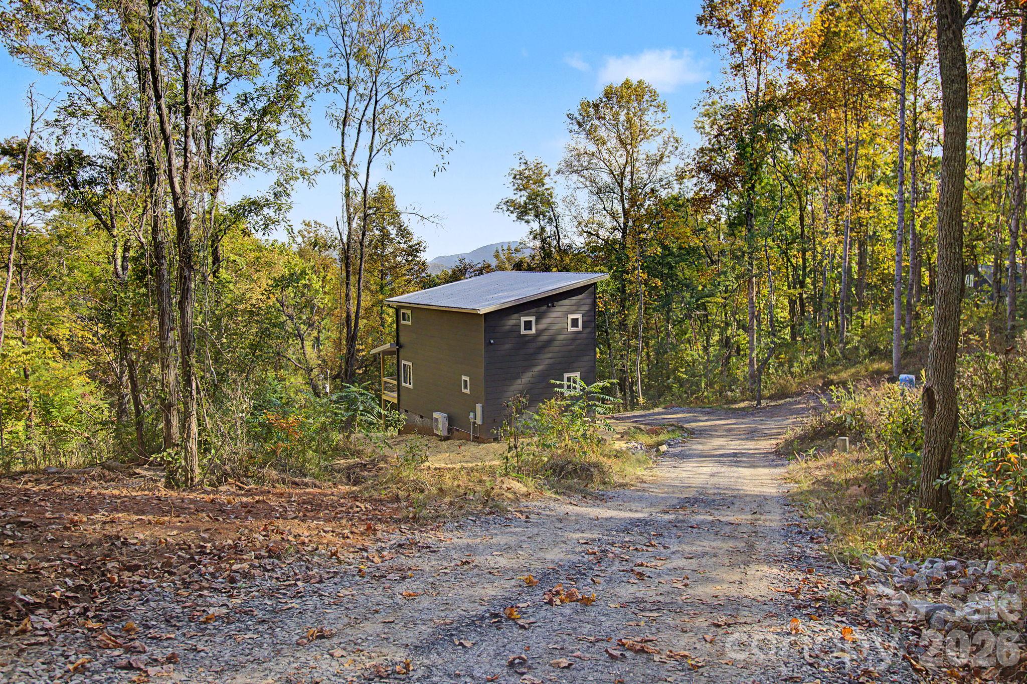 84 Skip Stone Road