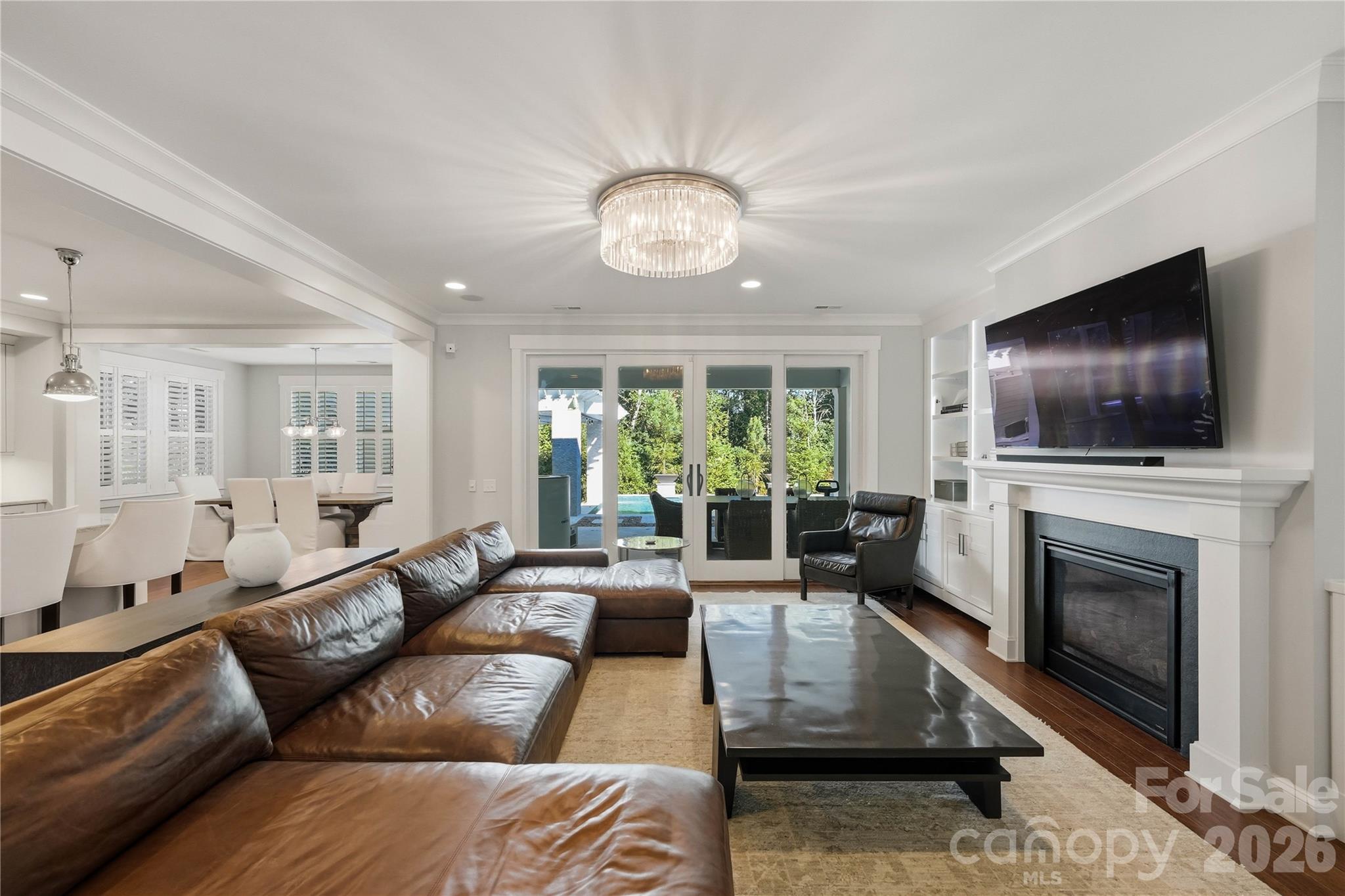 8916 Blakeney Drive
