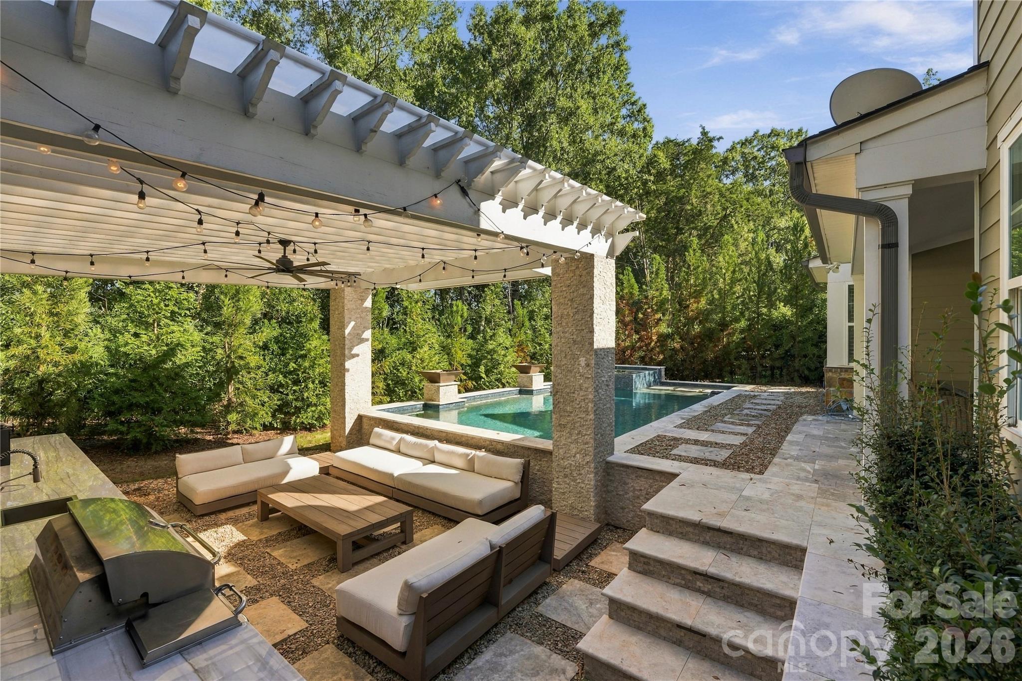8916 Blakeney Drive
